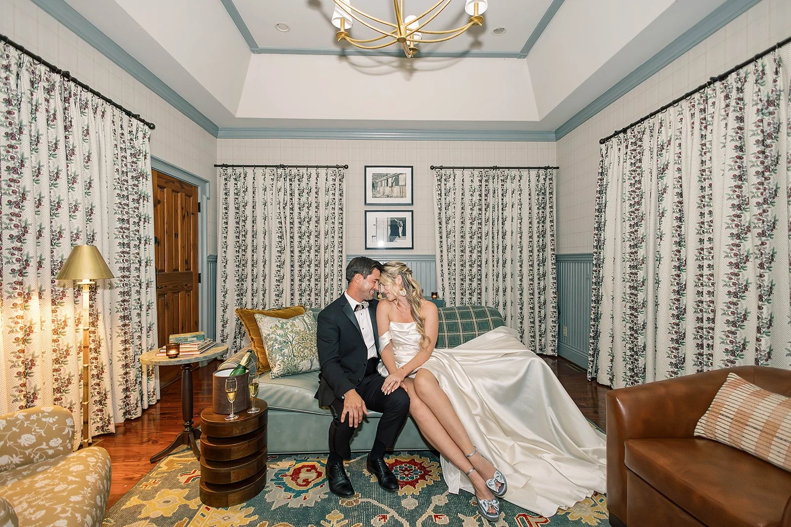 RINBRN_Barnsley Manor Wedding 10 (2).jpg