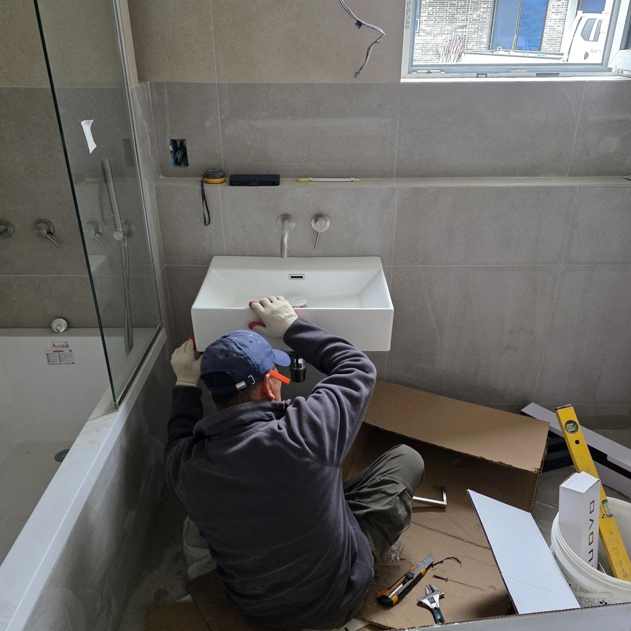 춘천 사암리 신축 현장 - 욕실설비

#욕실설비 #욕실수전 #위생기기 #환기설비
#패시브하우스 #전원주택 #단독주택
#집짓기 #시공문의 #시공컨설팅상담
#빌드앤픽스 #buildnfix