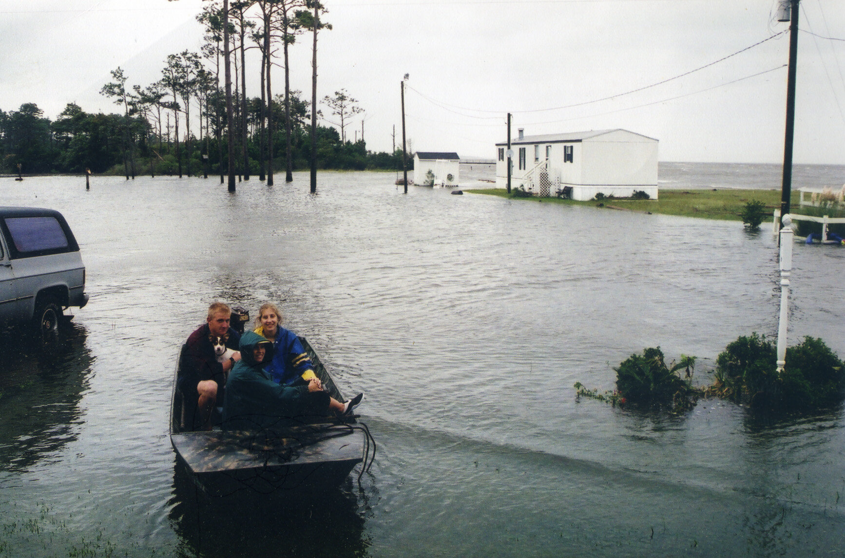 Hurricane Isabel at Barbara and Kenny Styrons house Davis NC (1).jpg
