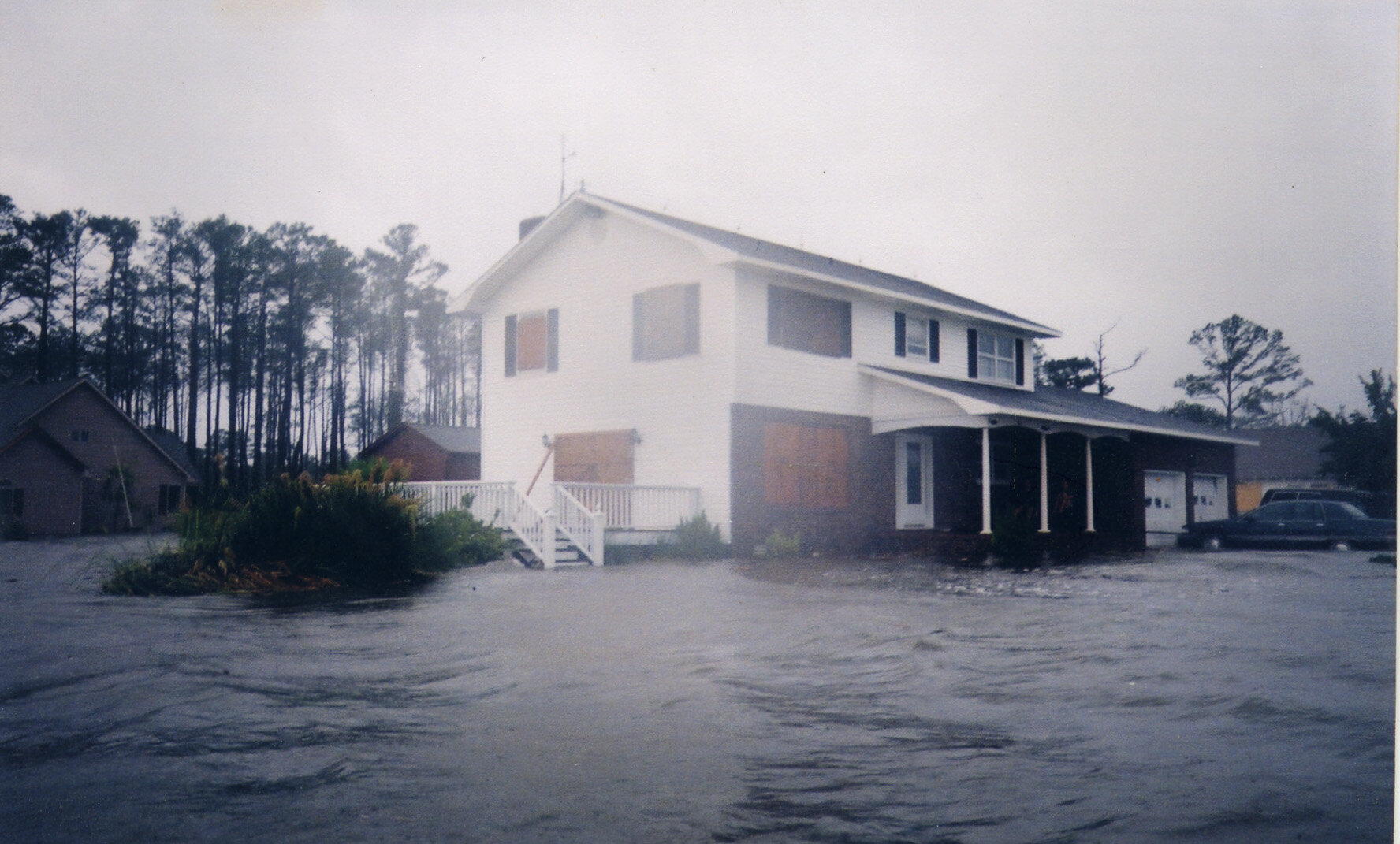 Hurricane Isabel at Barbara and Kenny Styrons house Davis NC (7).jpg