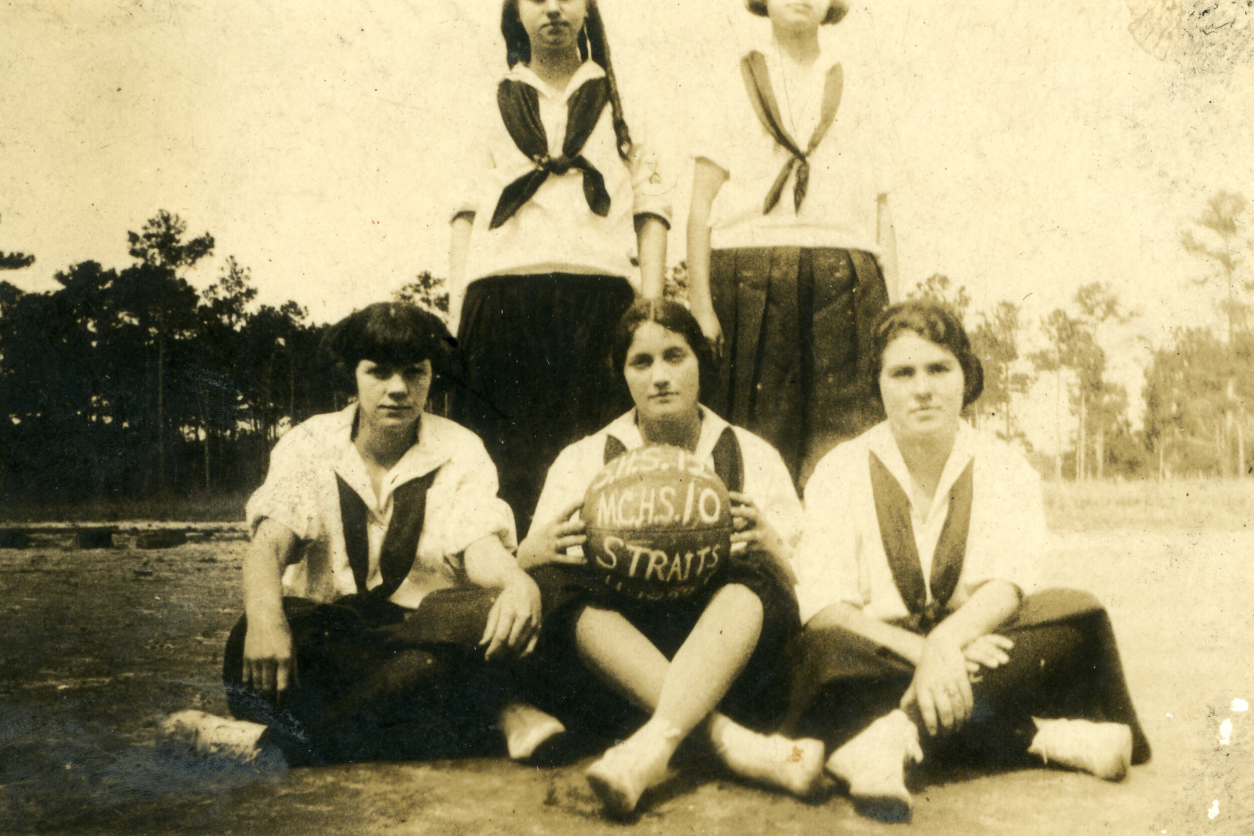 Straits High School basketball team 11.1922