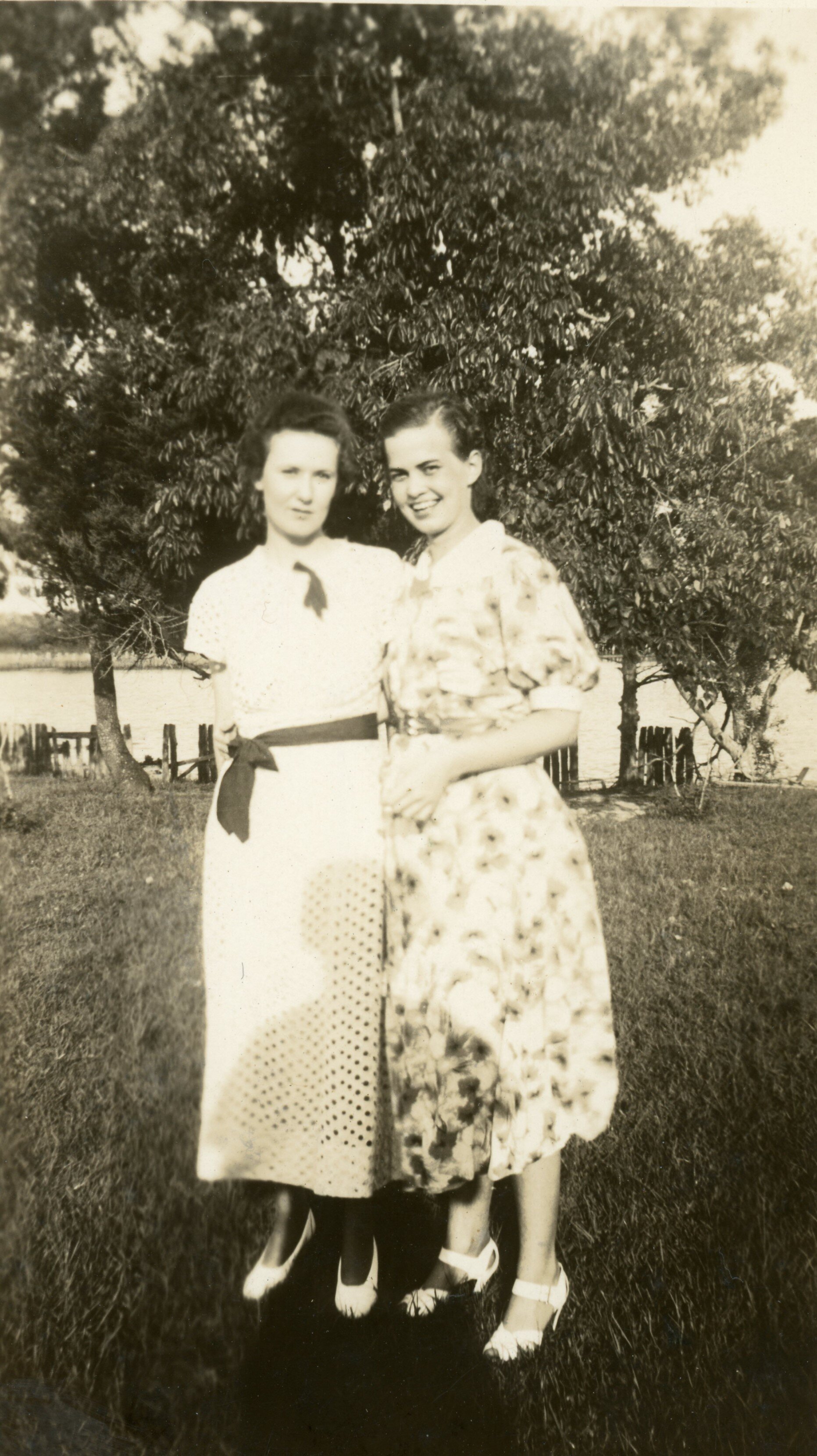 L-R: Florence Pigott and Dorothy Lewis Chadwick