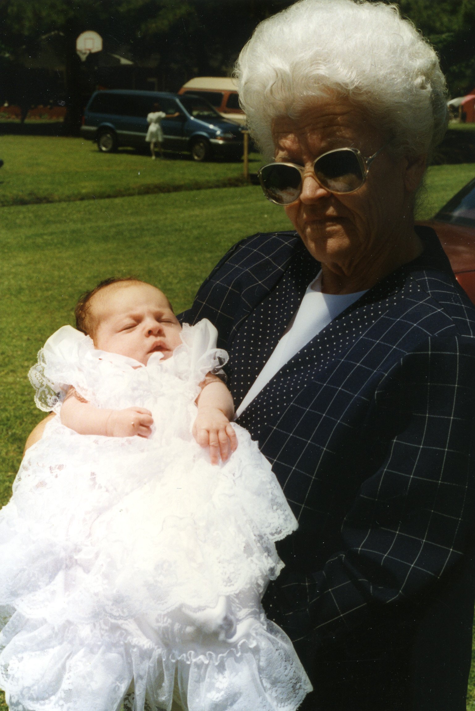 Esther Rose holding great-granddaughter Hannah Gillikin, 1996.