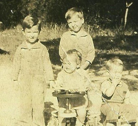 Jimmy Rose(dark hair), Priscilla Lewis(in stroller), Danny Rose(standing behind Sil, Claude Donnie Brooks, far right