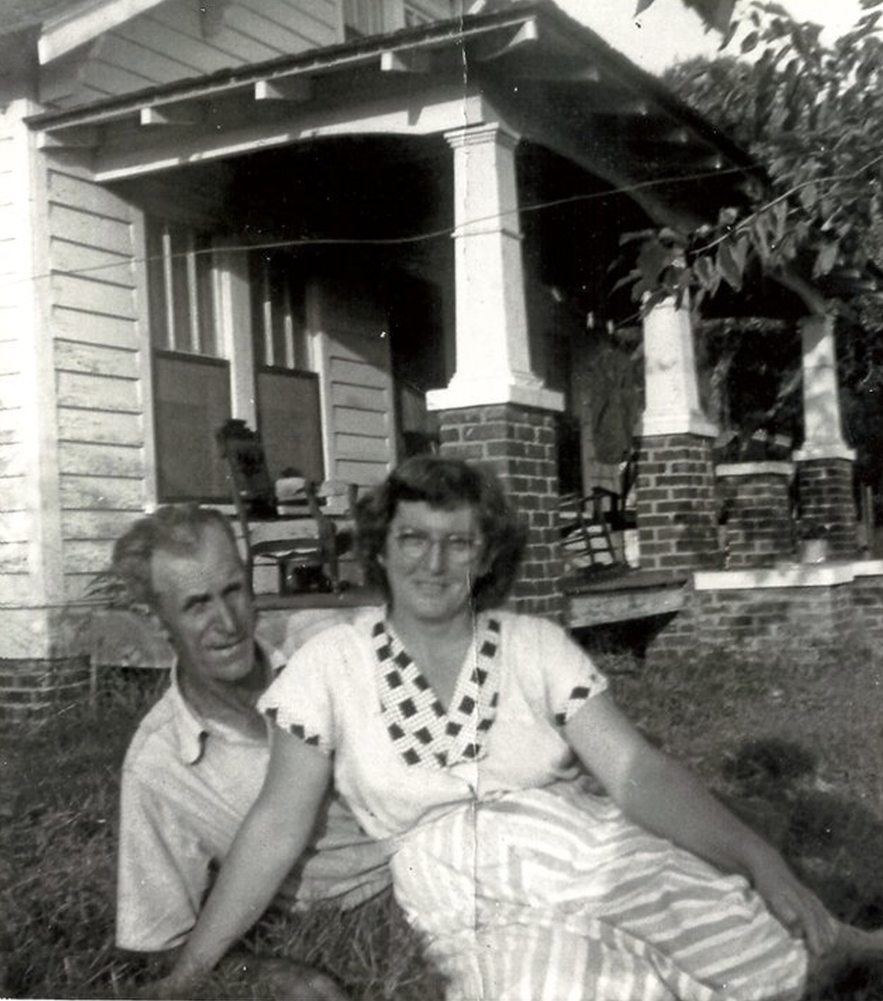 Allen and Naomi Guthrie at their homeplace on Harkers Island in 1952