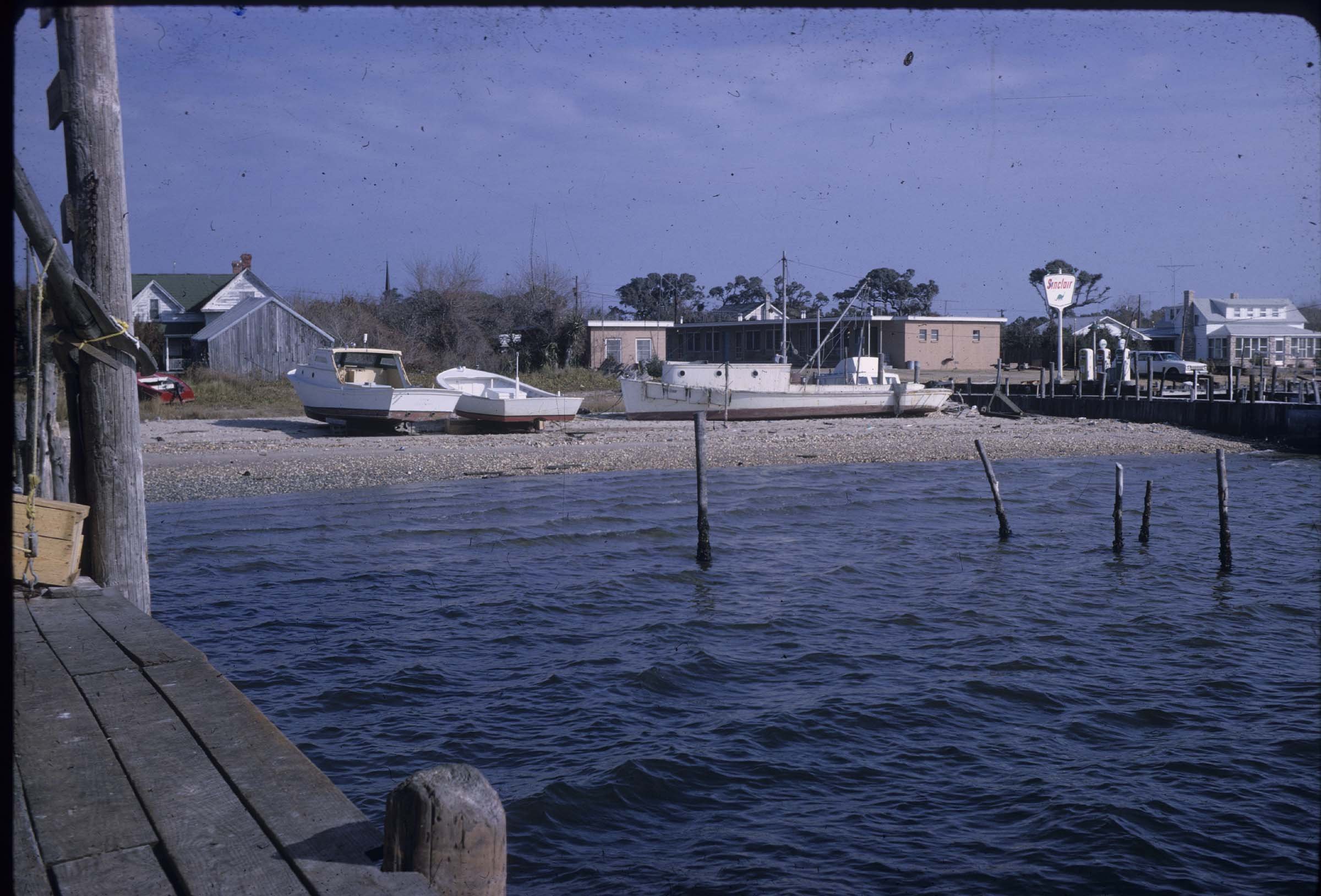 Fishing Center landing Dec 68