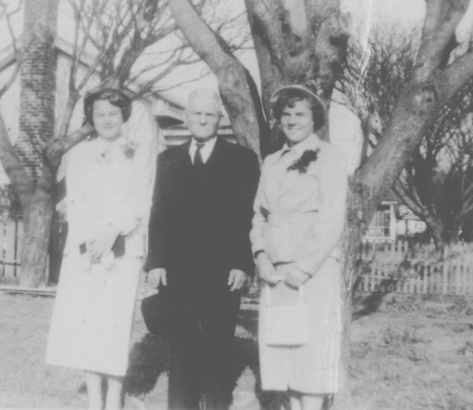 Cornelius Guthrie, granddaughters Annette, Carolyn Guthrie
