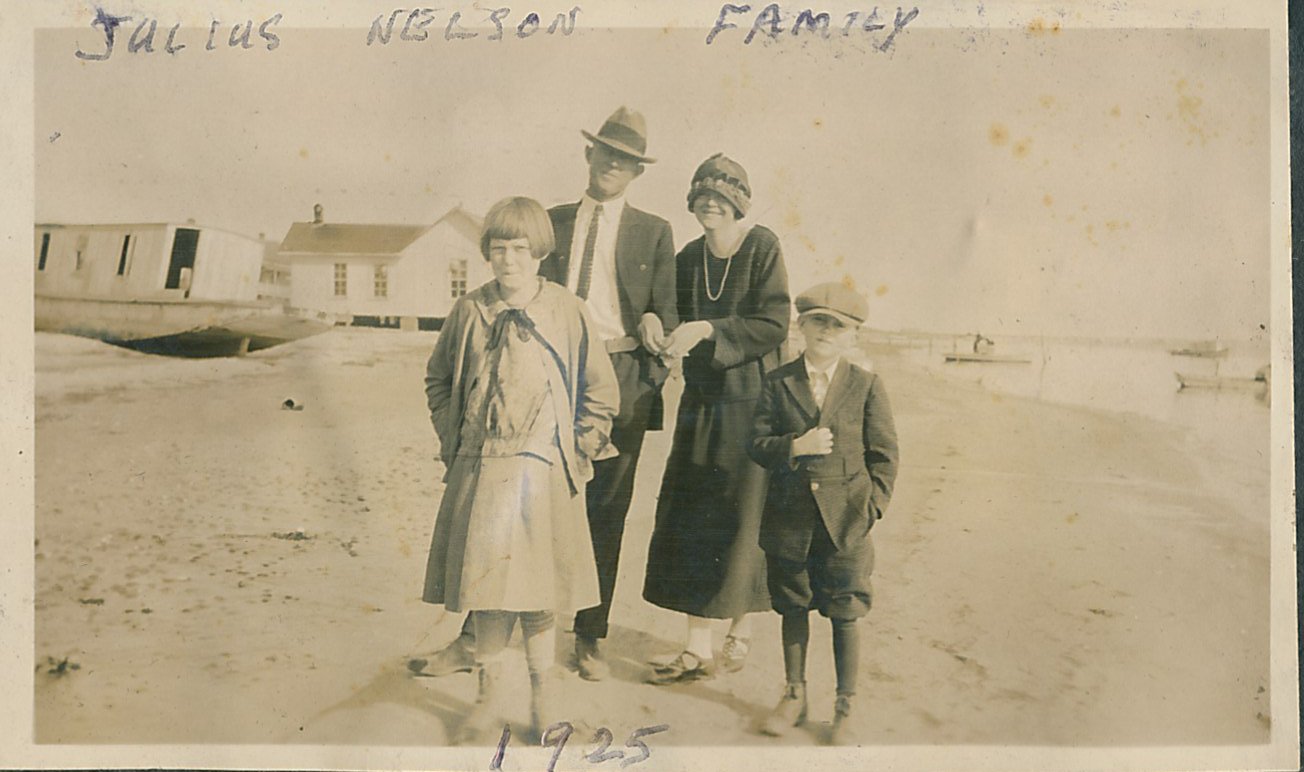 Julius Nelson family 1925
