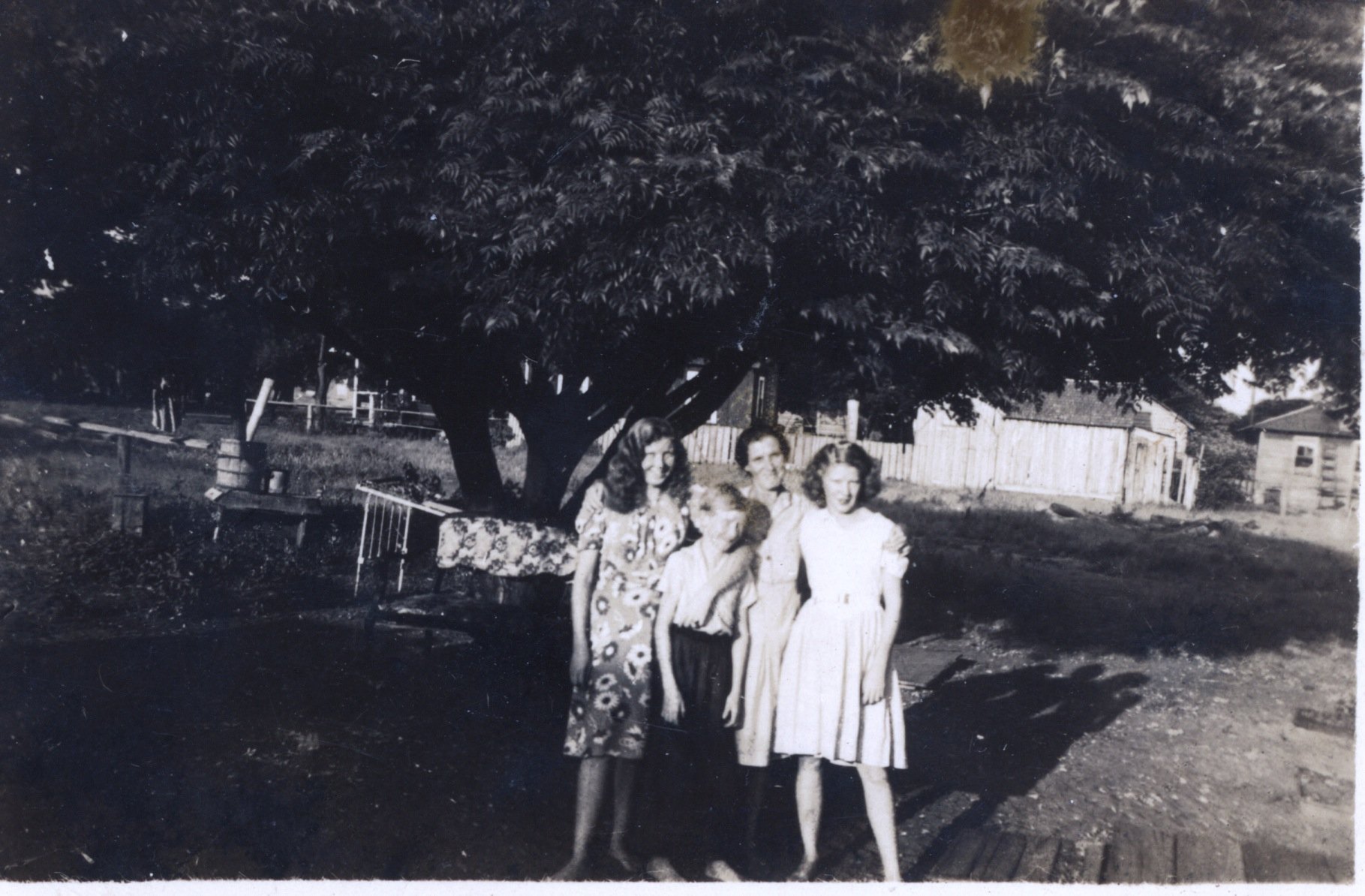 Wilma, Douglas, Dora, and Sallie Guthrie
