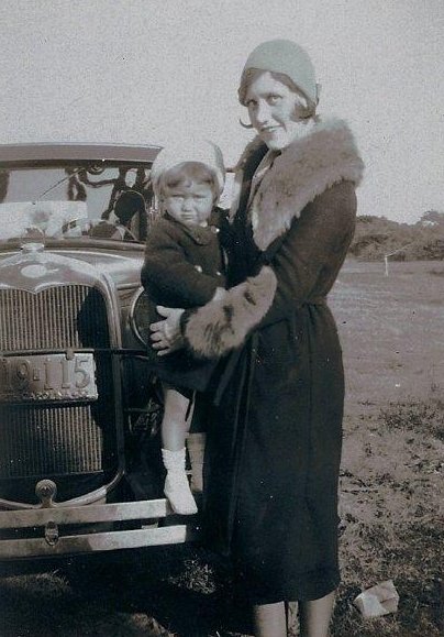 Samantha Guthrie Tuten and Frieda c 1930