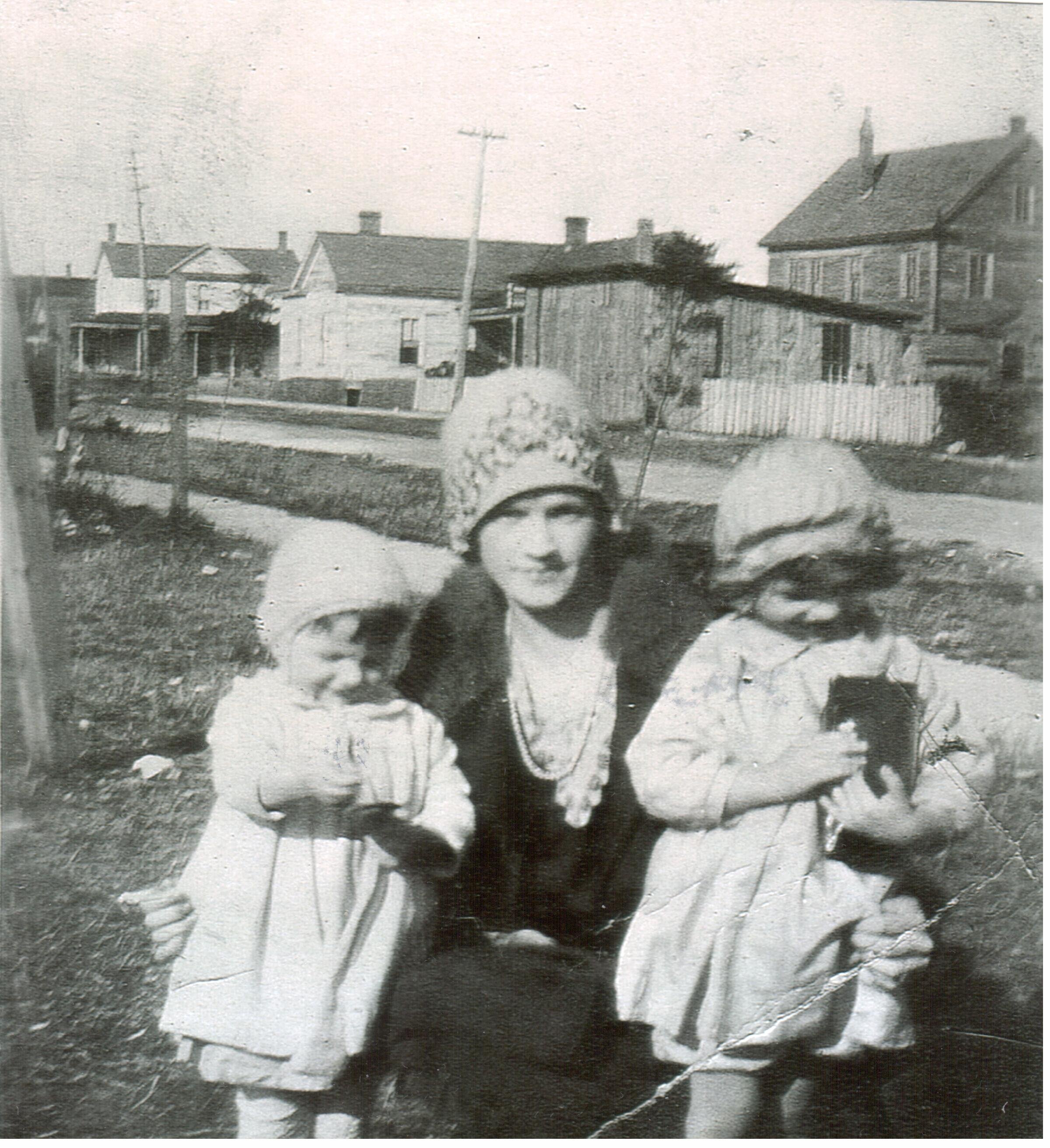 Melva Joyce (1927-2009), Erma Louise (1907-1936), and Marian Louise Gaskins (1925- )