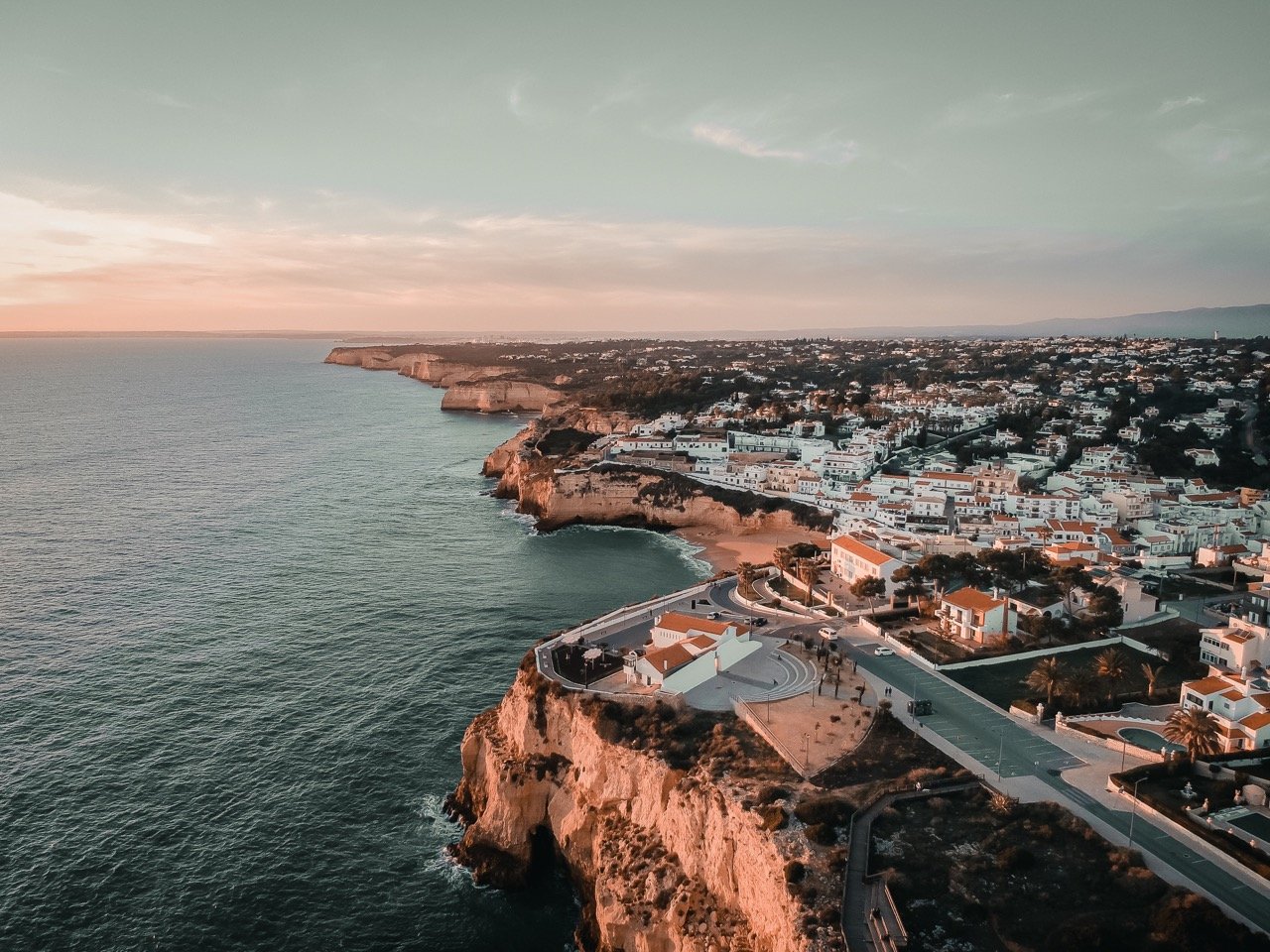 15 Best Algarve Beaches (Local Tips & Map) - Road Trip EuroGuide