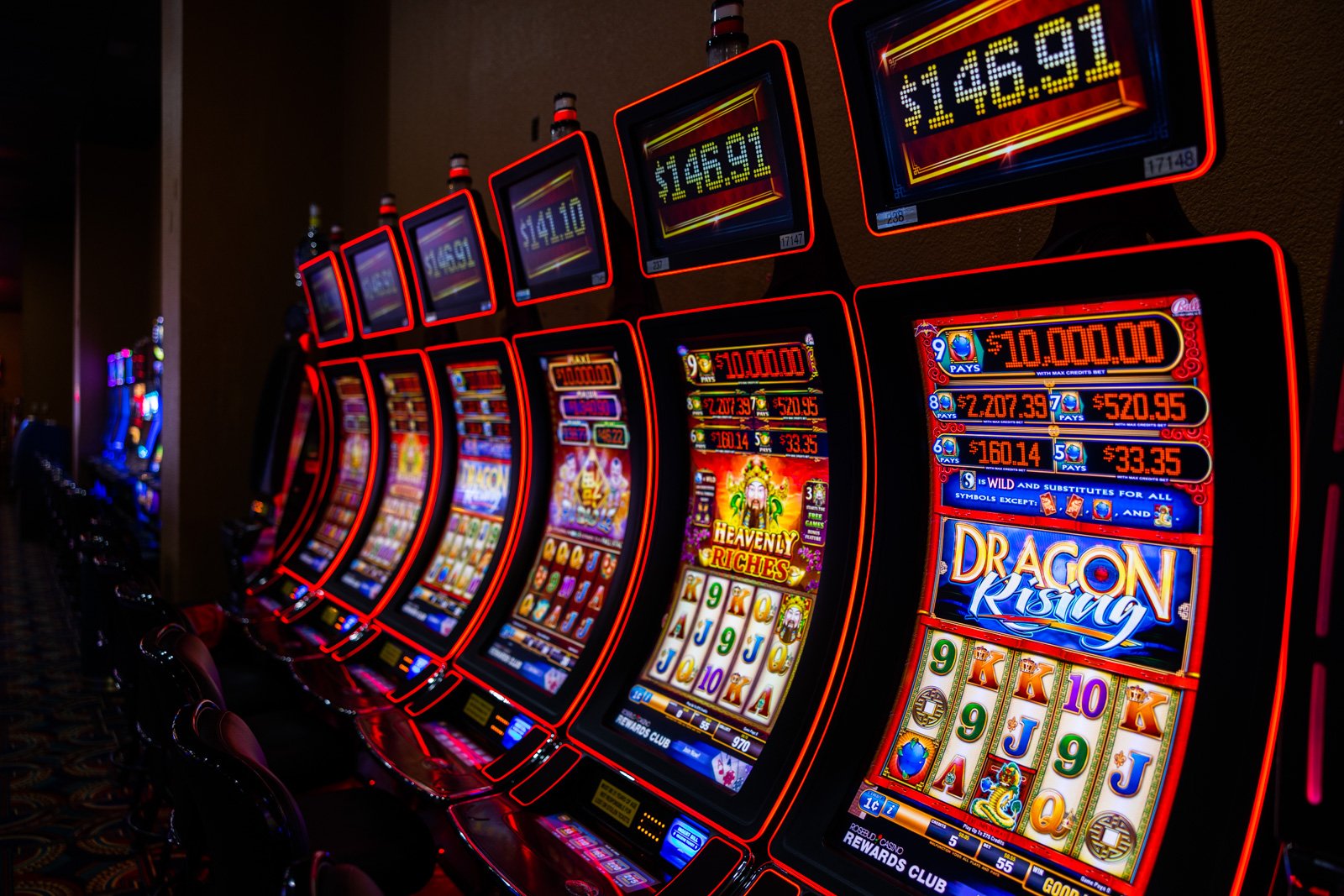 rosebud-casino-gaming-floor-slot-machines-near-valentine-nebraska-2.jpg