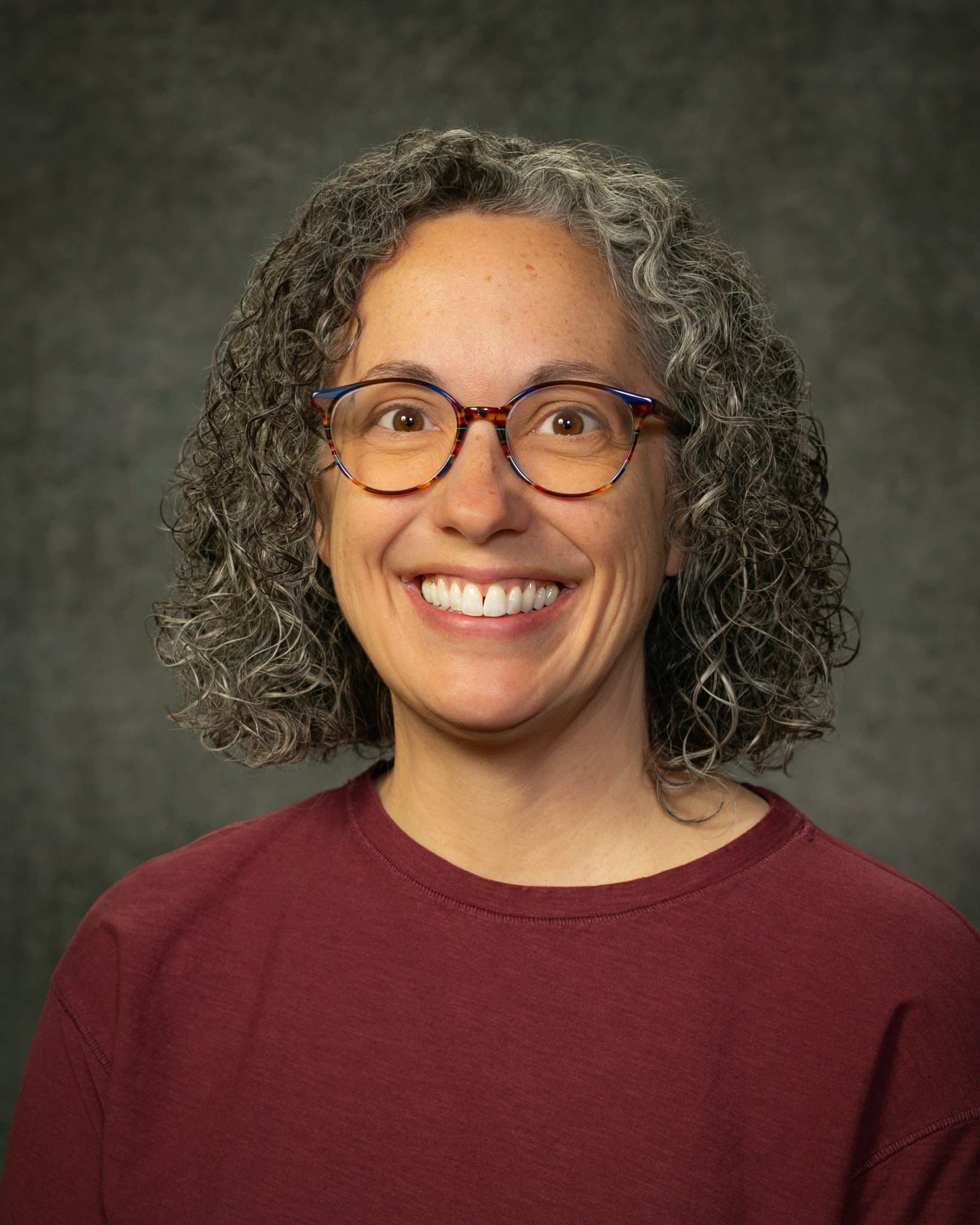 Jennifer Bradford Headshot | Veritas Academy