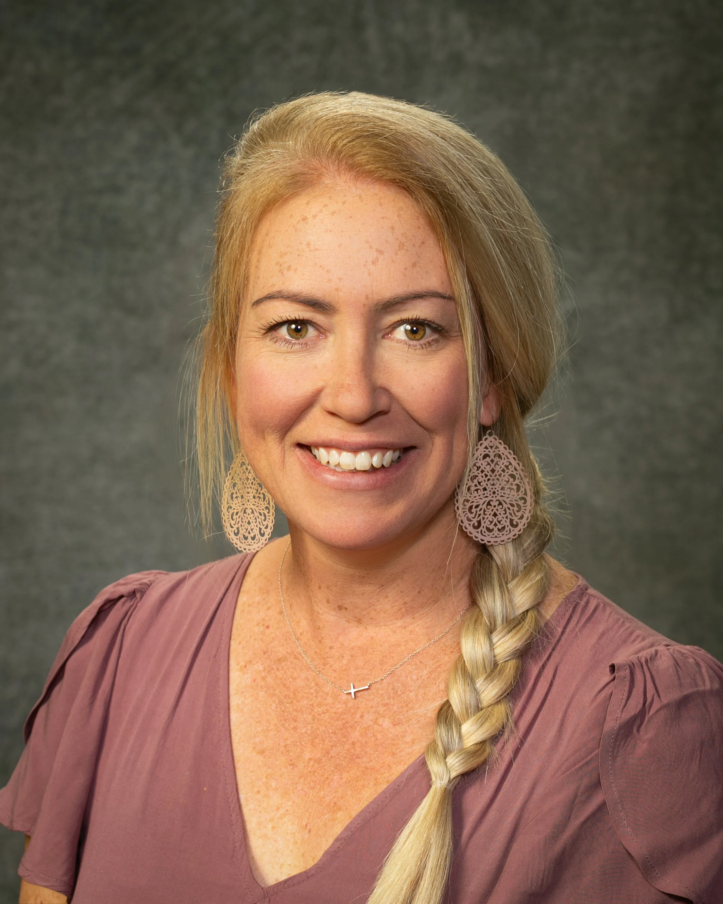 Cristy Hoffert Headshot | Veritas Academy