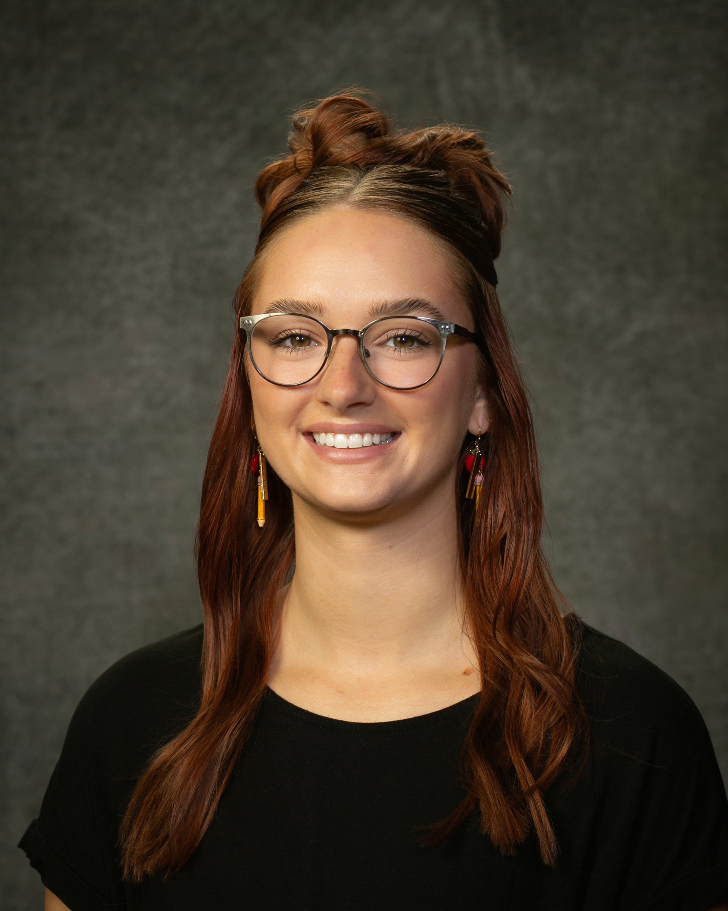 Dallys DeMaranville Headshot | Veritas Academy