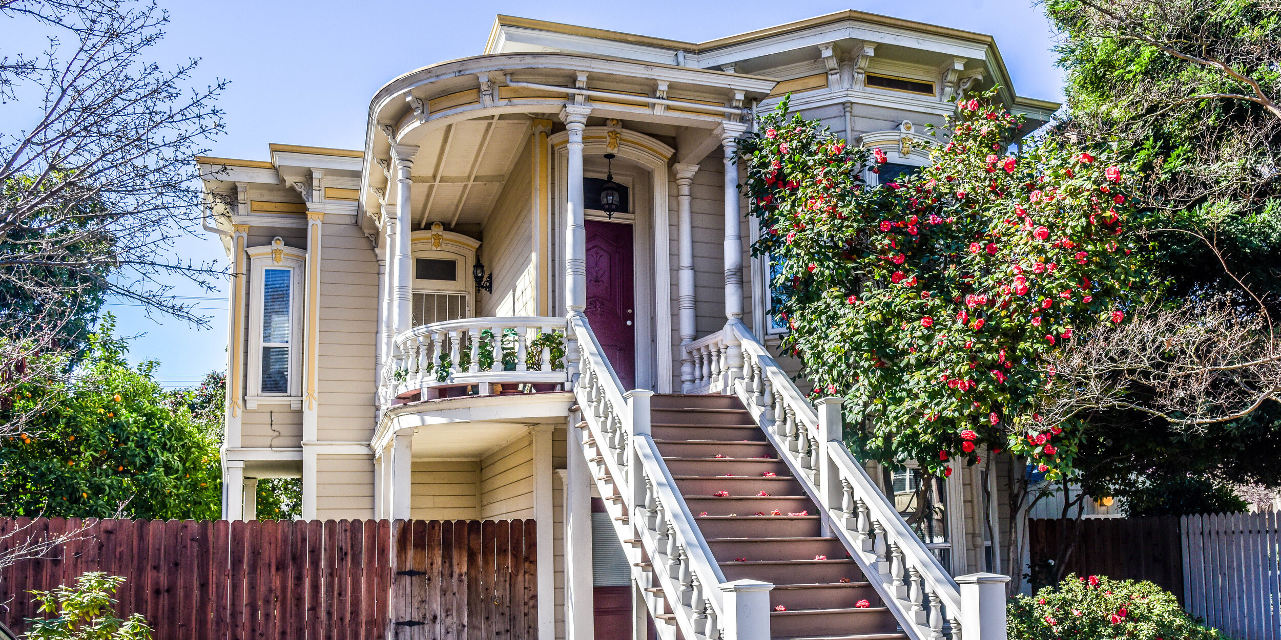 2608_2610 I St Exterior.jpg