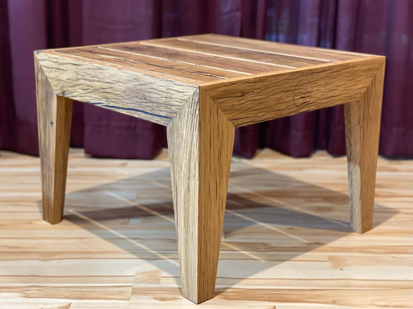 A few photos of the Long Dock side tables at Industrial Arts. I&rsquo;ve been meaning to post these for a few weeks now. Whoops! 

#woodworking #beaconny #industrialartsbrewing #longdockpark #scenichudson #reclaimedwood #reclaimedwoodfurniture #white