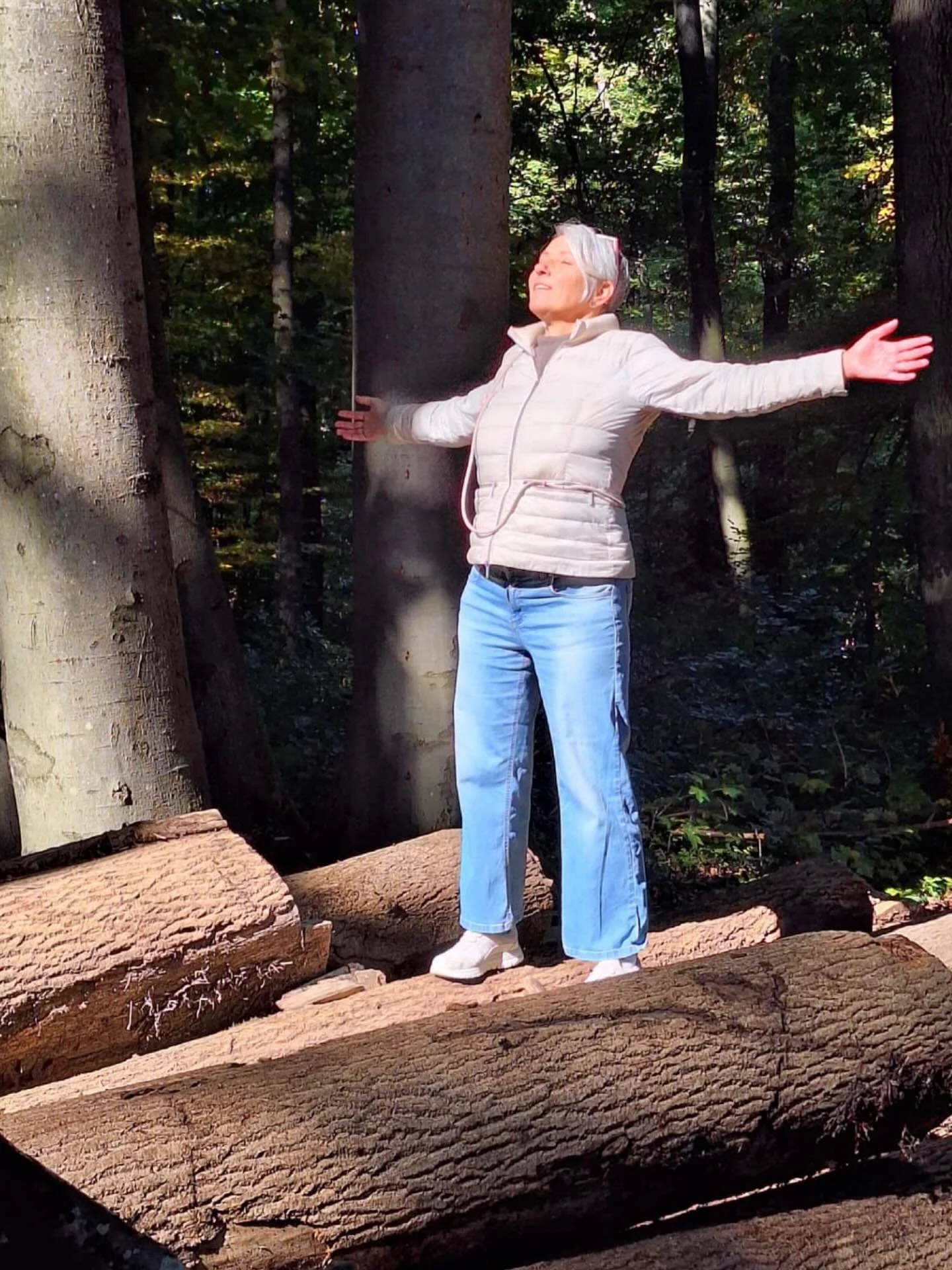 Einatmen…ausatmen 🧘🏼‍♂️
 
Endlich wieder eine glückstupfer-Auszeit. Am Freitag darf ich mit ganz wunderbaren Frauen in‘s Montafon reisen. 
Wir nehmen uns von Anfang an ganz viel Zeit zum Runterfahren und Innehalten.
Ich freu m