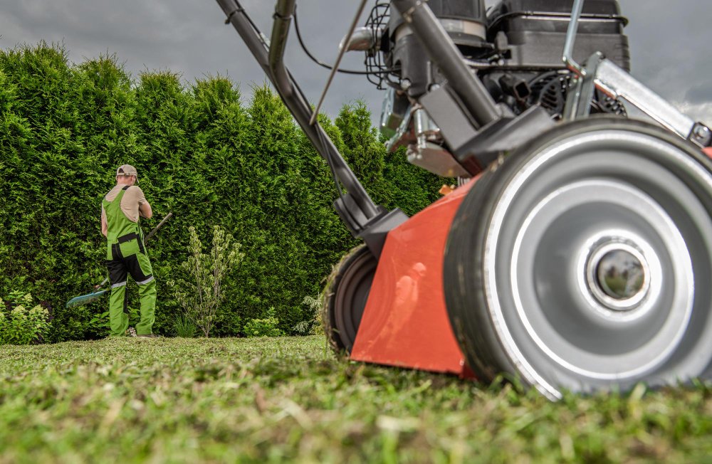 The Vital Role of Grass Cutting: Enhancing Your Outdoor Oasis with Logical Landscaping Inc.