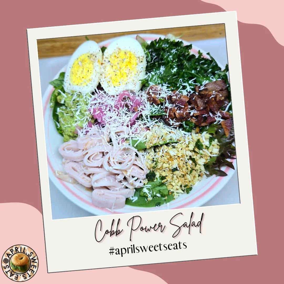 Lunchtime motivation, served! 💪 You can't beat a fully loaded salad when you need serious fuel. This is my Cobb Power Salad, and it&rsquo;s packed with kale, crispy bacon, sliced, shaved turkey, avocado mash, and a beautiful blend of toppings. It tr