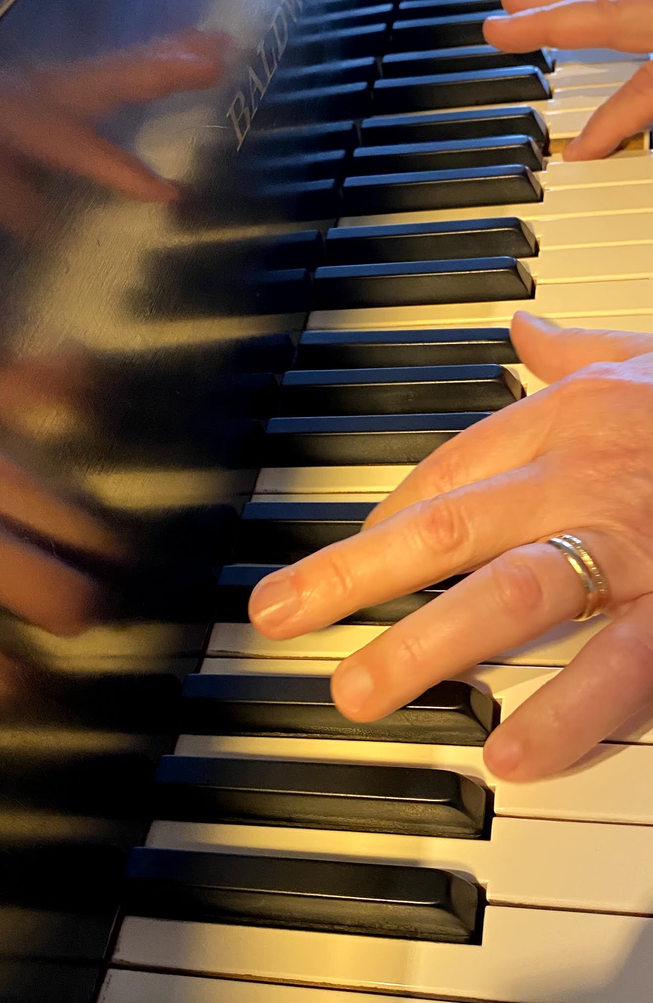 13 challenges adult pianists face (and how to fix them)