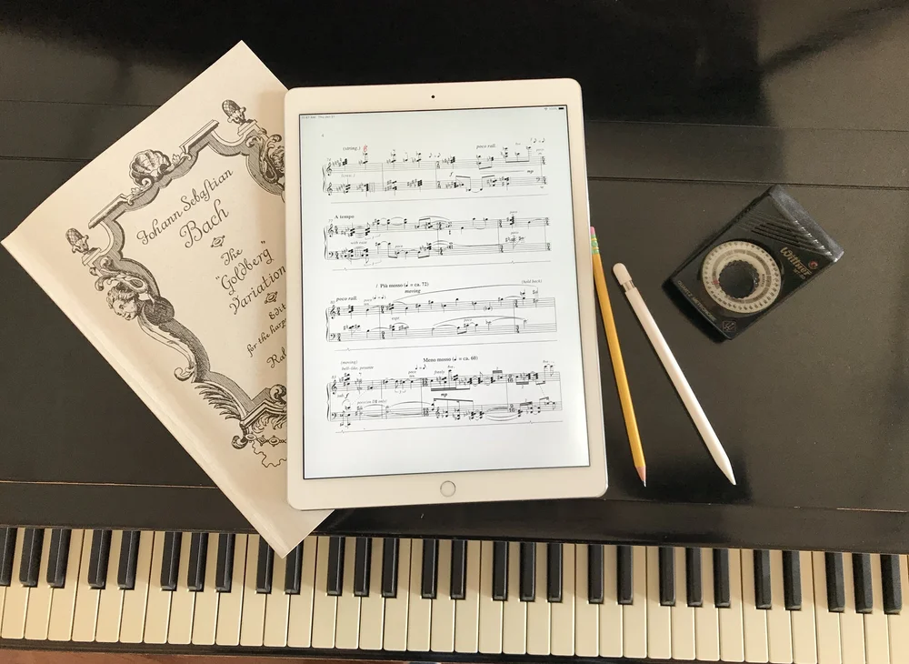 The Paperless Pianist transitioning from sheet music to tablet — No