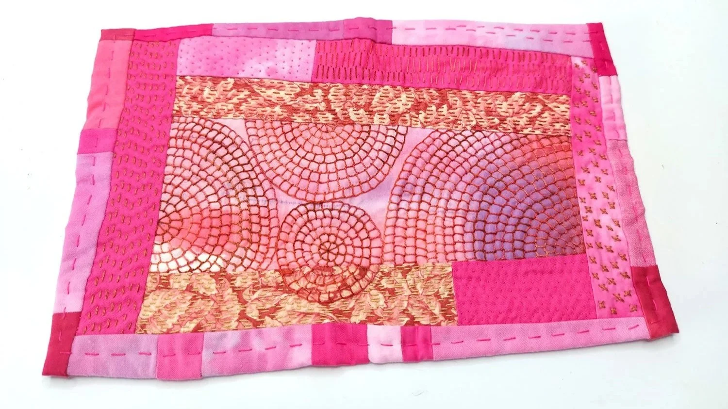 MEDITATIVE MINI QUILTS