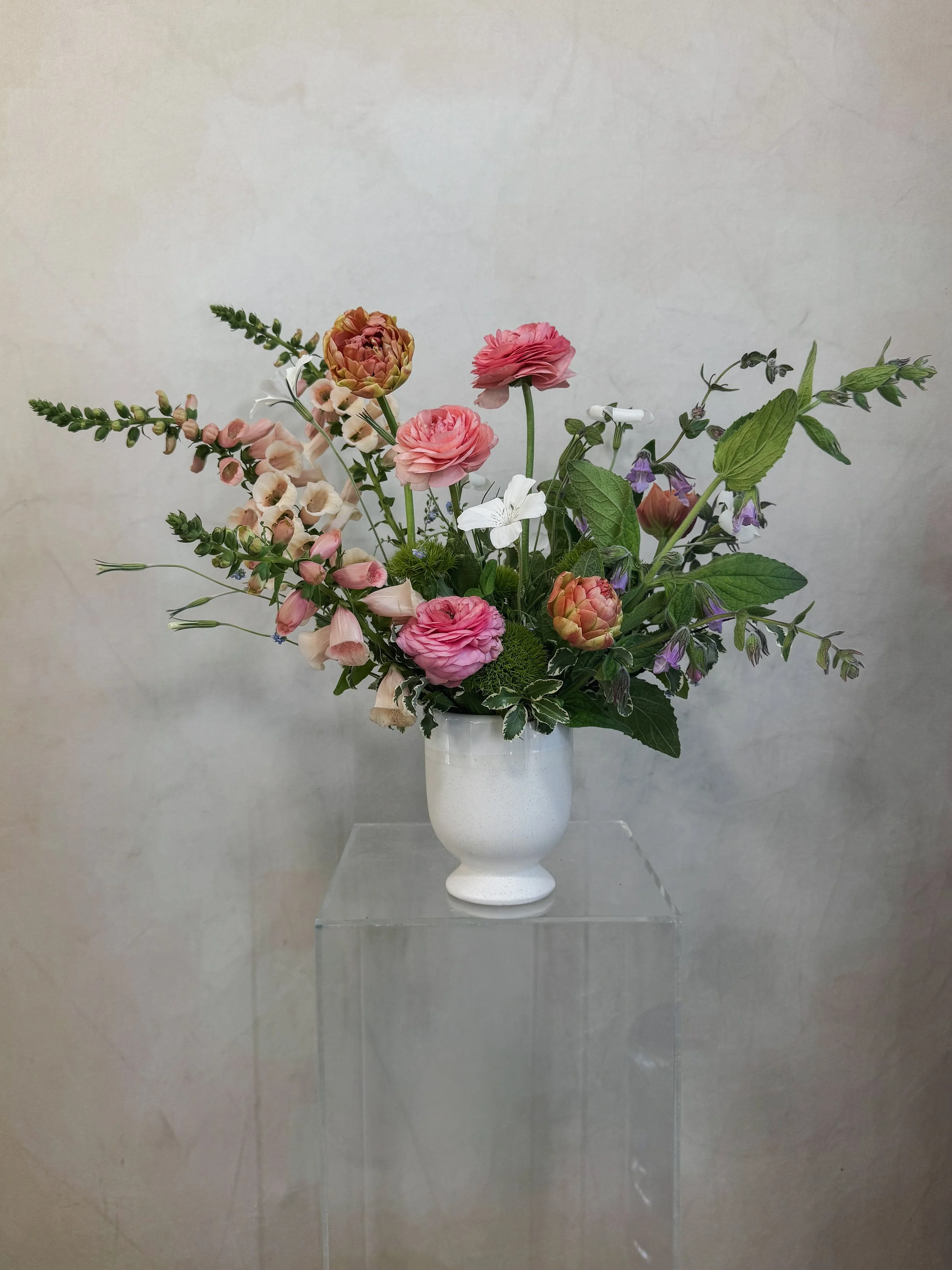 Mothers Day Arrangement Large.JPG