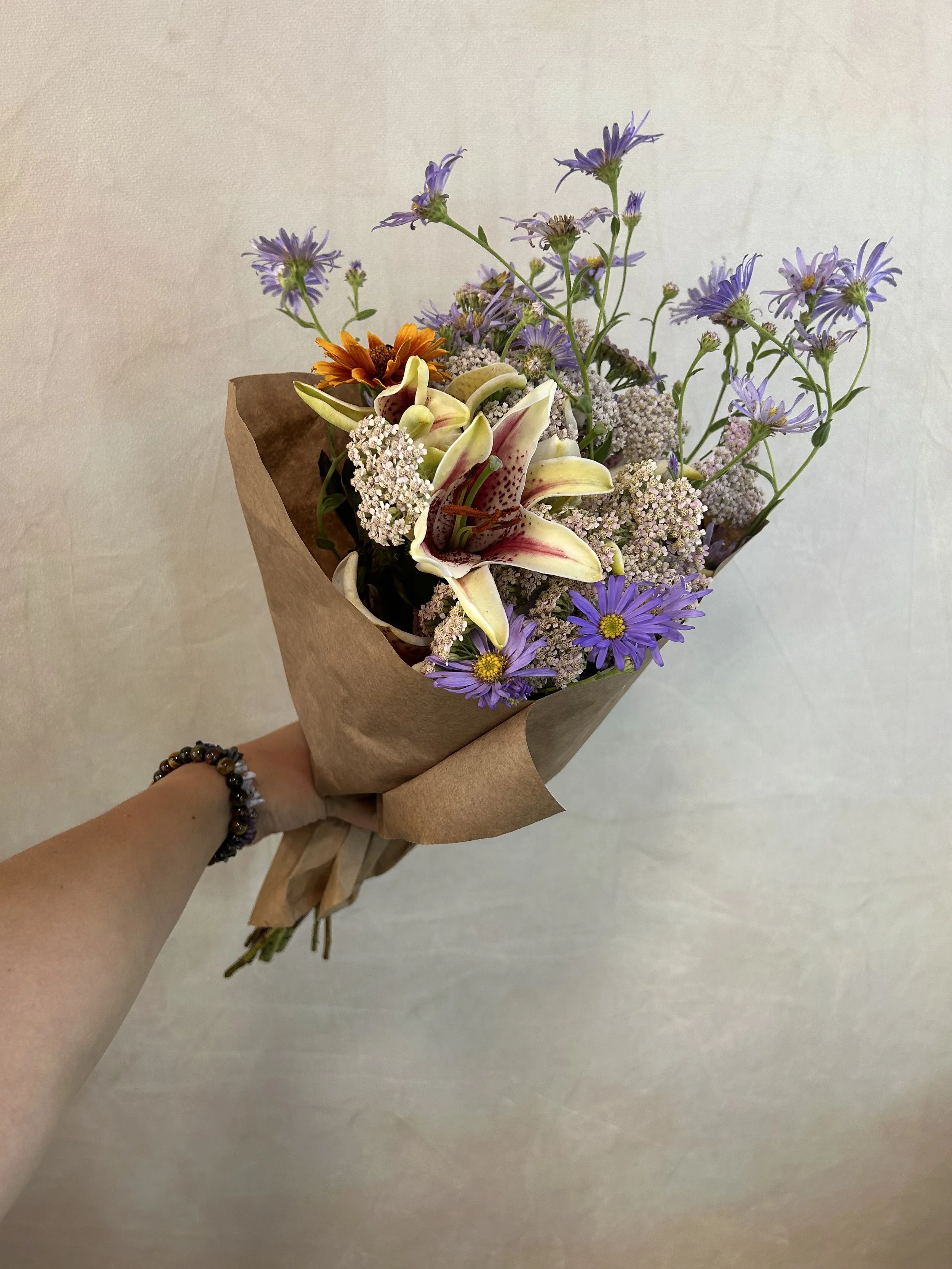 Same Day Arrangement - Designers Choice Small Wrap