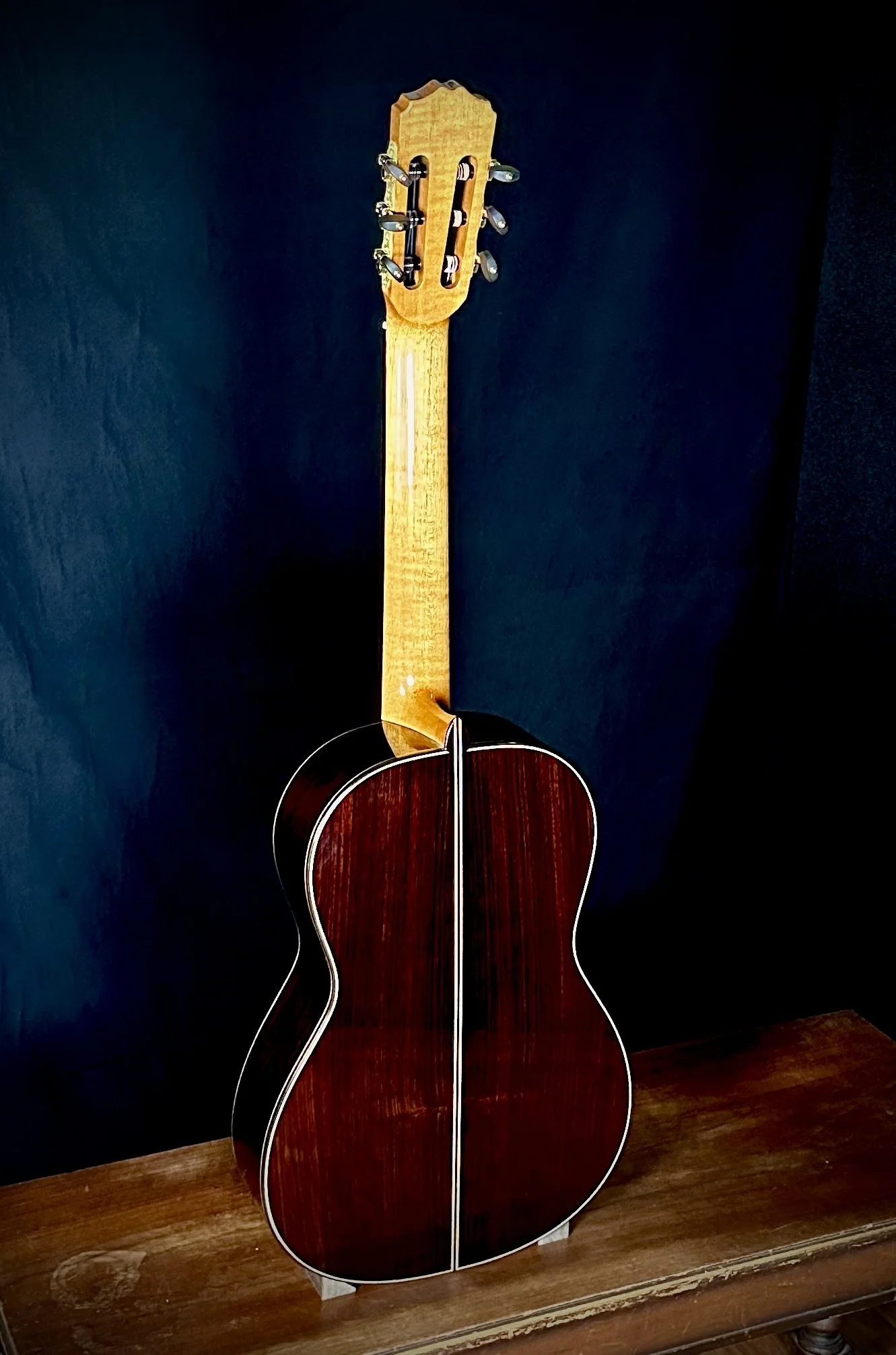 1 Guitarras Romero 2023 back.jpeg