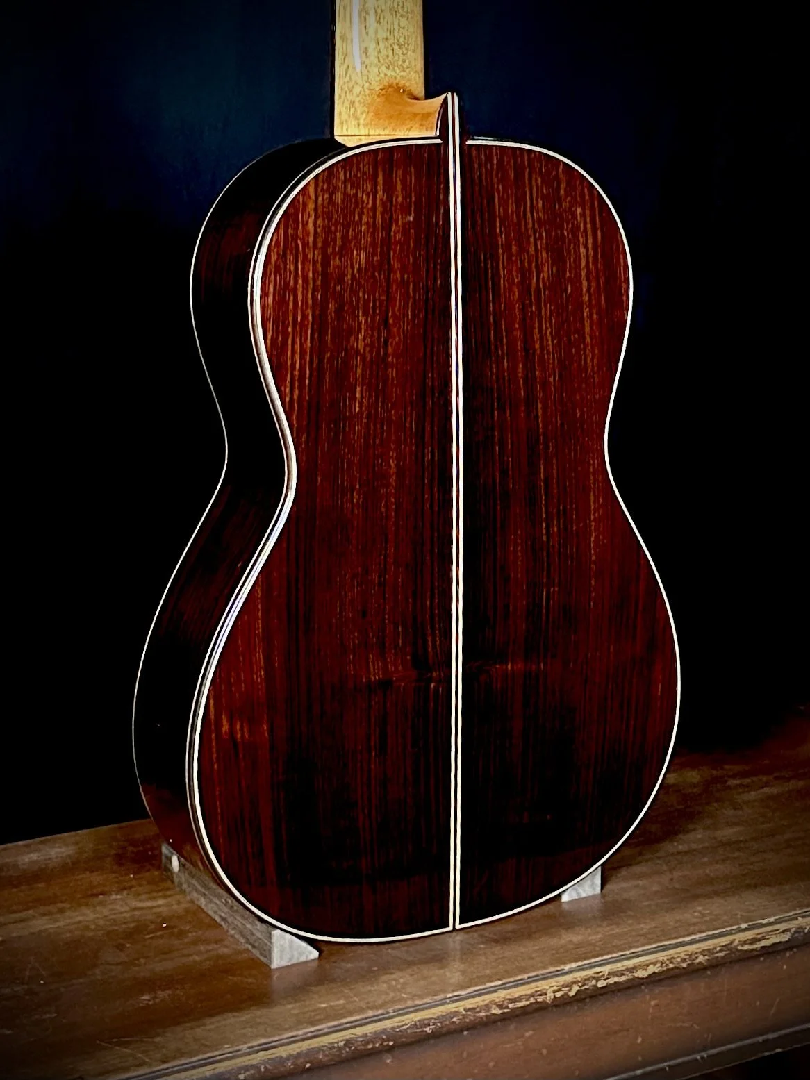 1 Guitarras Romero 2023 backbody.jpeg