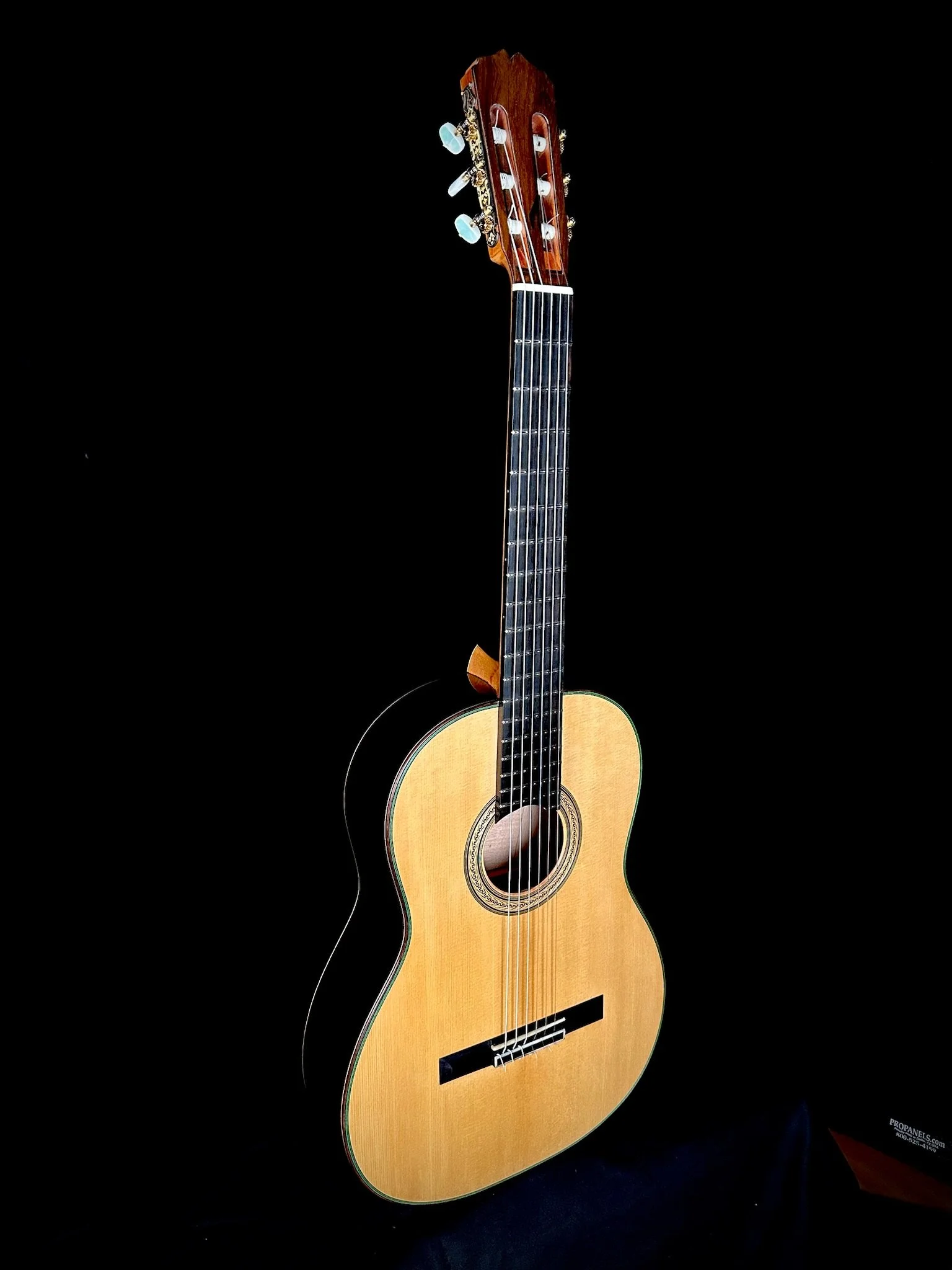 Pepe Romero 2025 no415 front.jpg