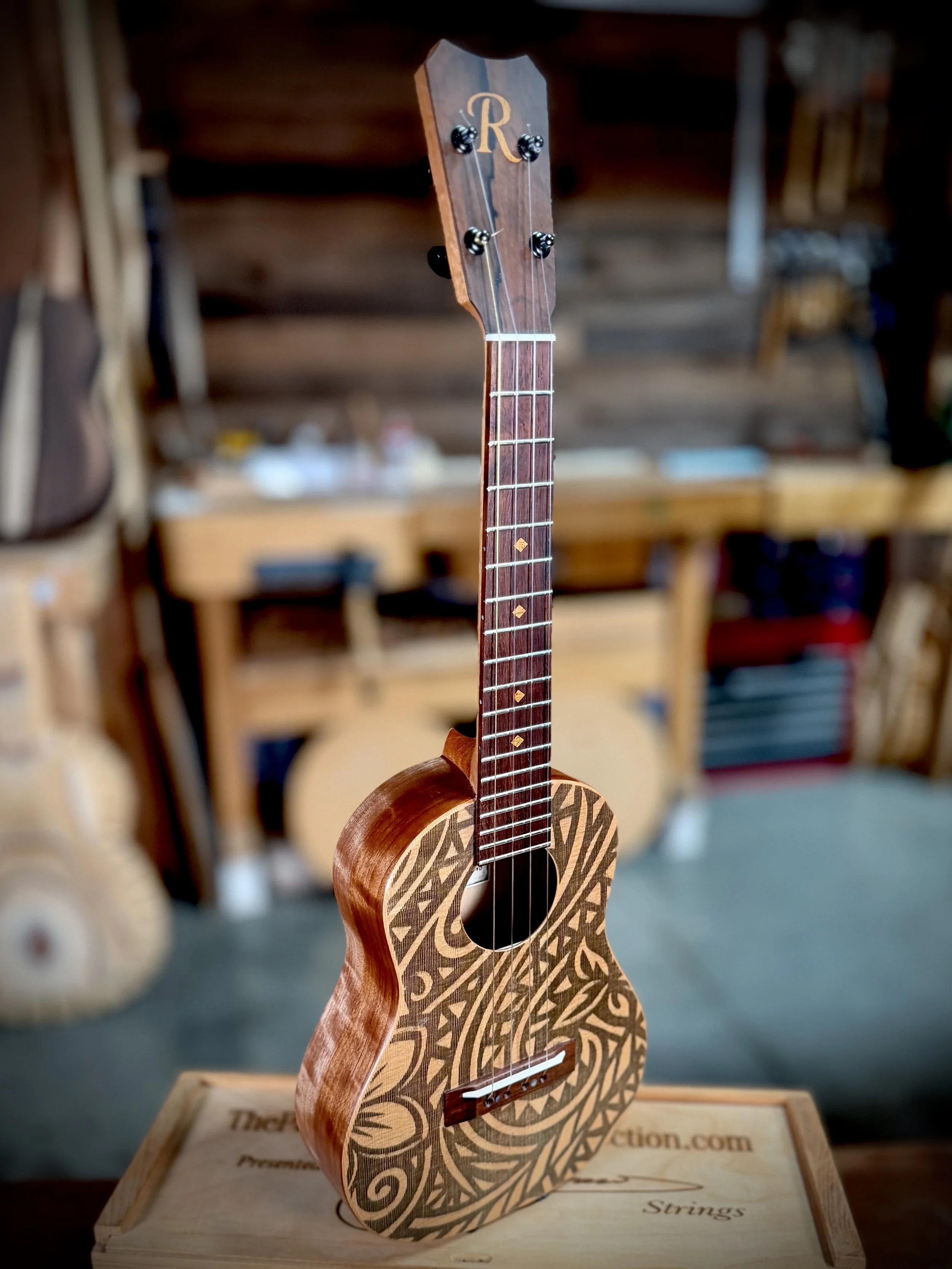 # 253 Spruce/Makoi "Pyro" Tenor