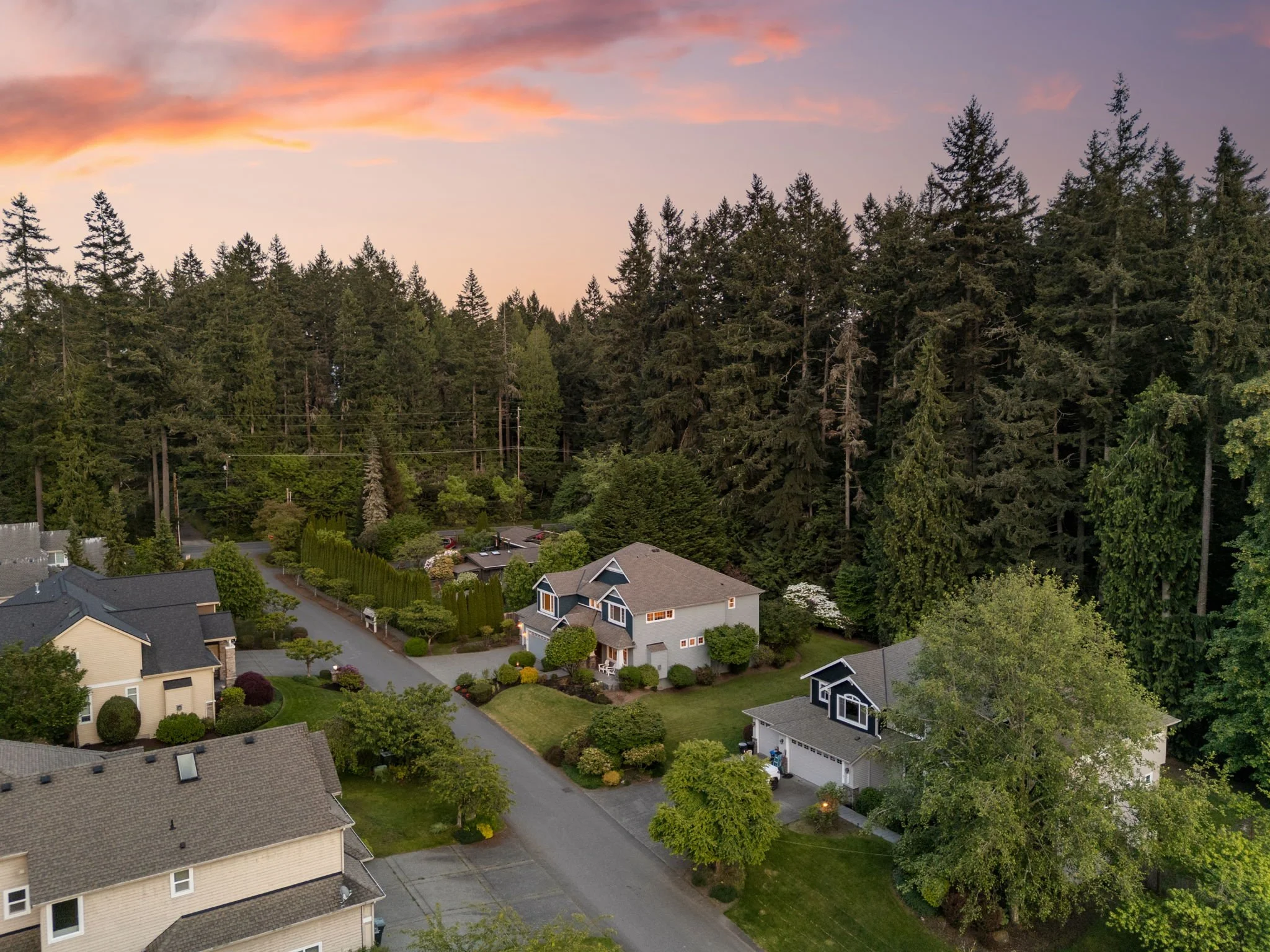 6-web-or-mls-DJI_20260517203944_0341_D-Edit.jpg