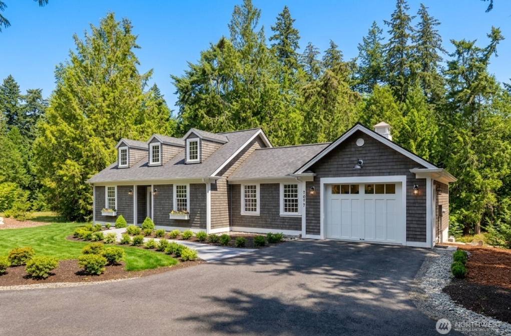 7077 Ridge Lane | Bainbridge Island, WA