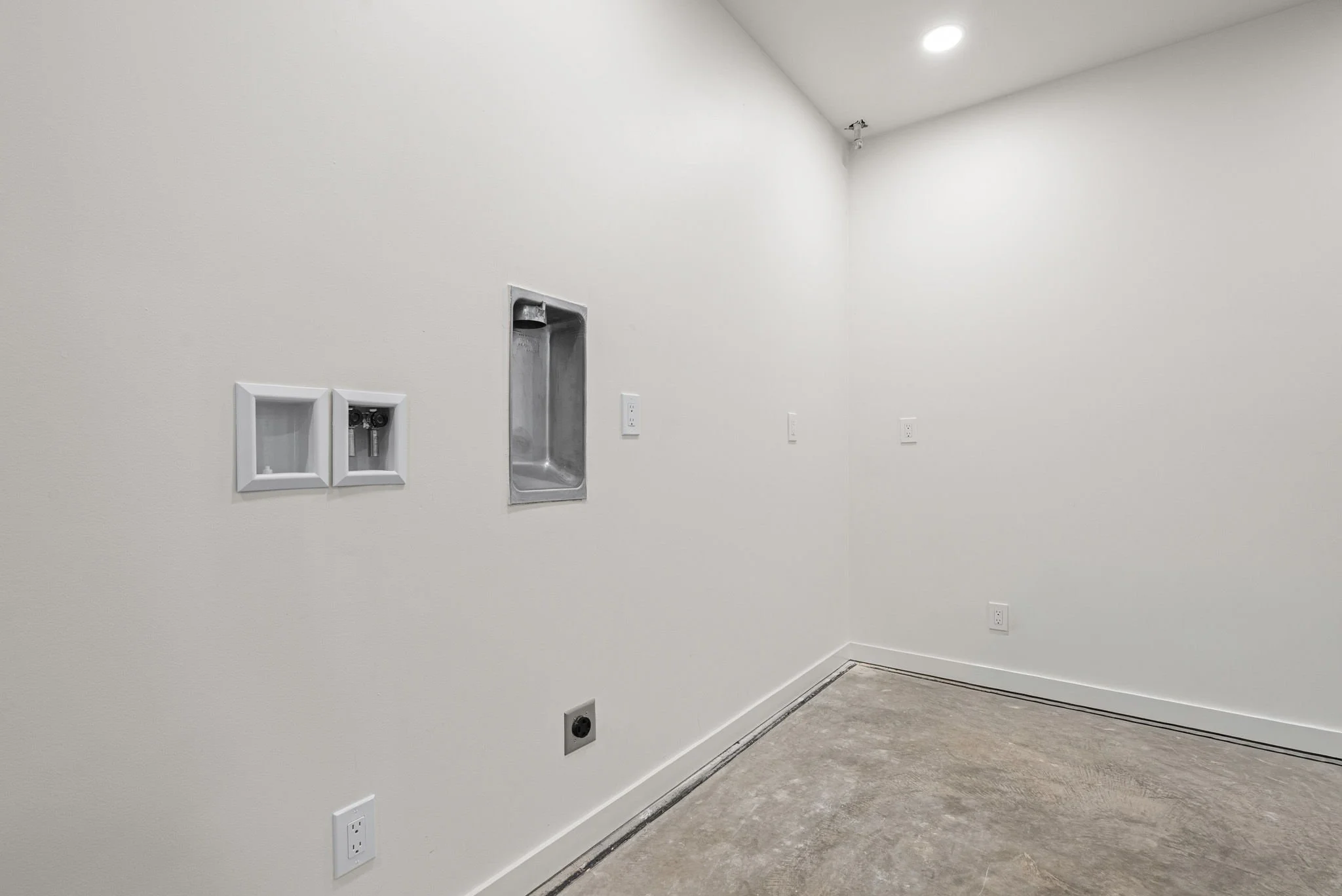Copy of 35-web-or-mls-DSC09136.jpg