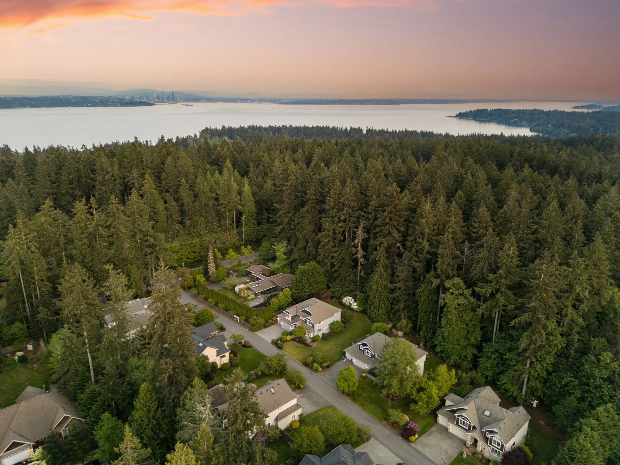 3-web-or-mls-DJI_20260517204025_0351_D-Edit.jpg