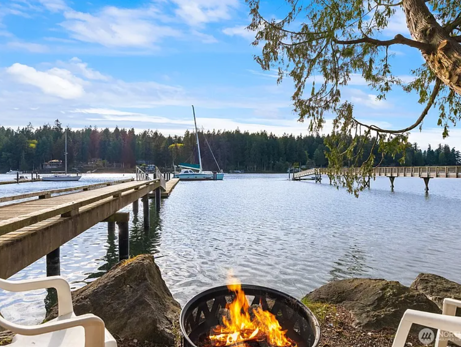 6518 NE Monte Vista | Bainbridge Island, WA 98110