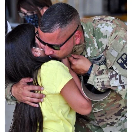SIGN UP FOR SUPPORT — Homefront Hugs Foundation