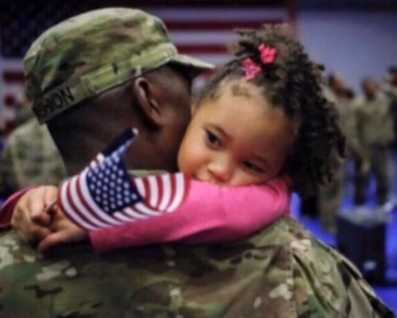 SIGN UP FOR SUPPORT — Homefront Hugs Foundation