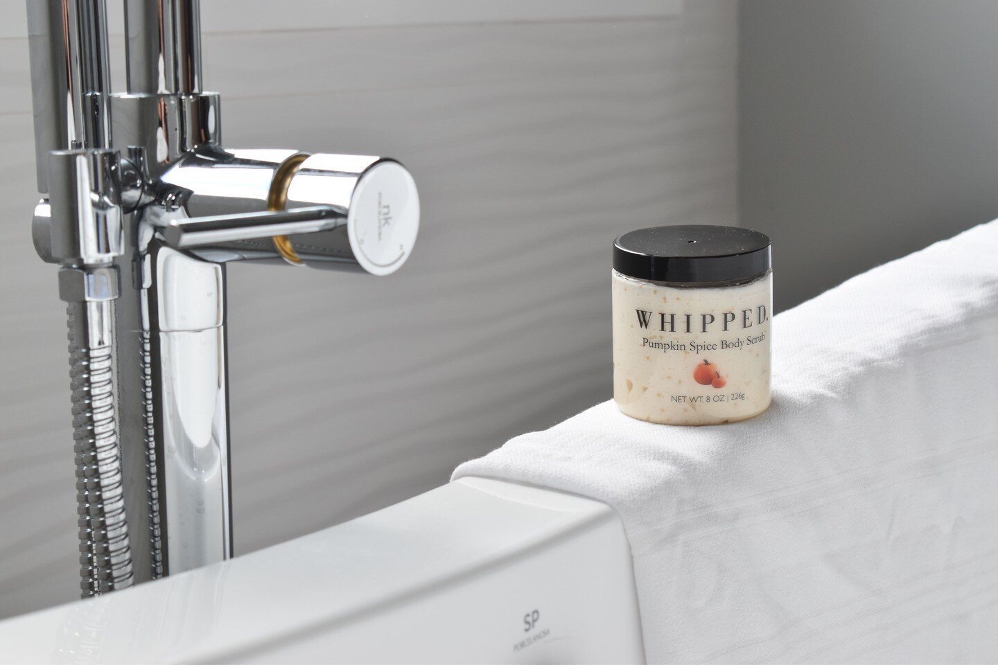 September is here, so that calls for WHIPPED. Pumpkin Spice ! 🎃  available now through November! 

&bull;
&bull;
&bull;
#shopnow #shopsmall #whippedandcompany #whippedbodyscrubs #whippedbodybutters #whipped #coffee #westhamptonbeach #gift #getwhippe