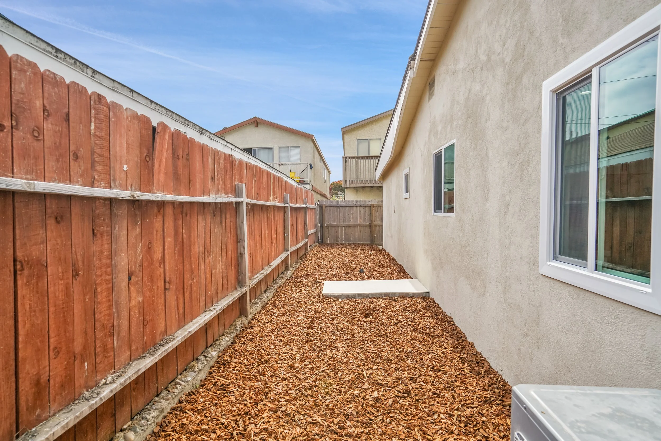 38-15017 Kingsdale Avenue-38.jpg