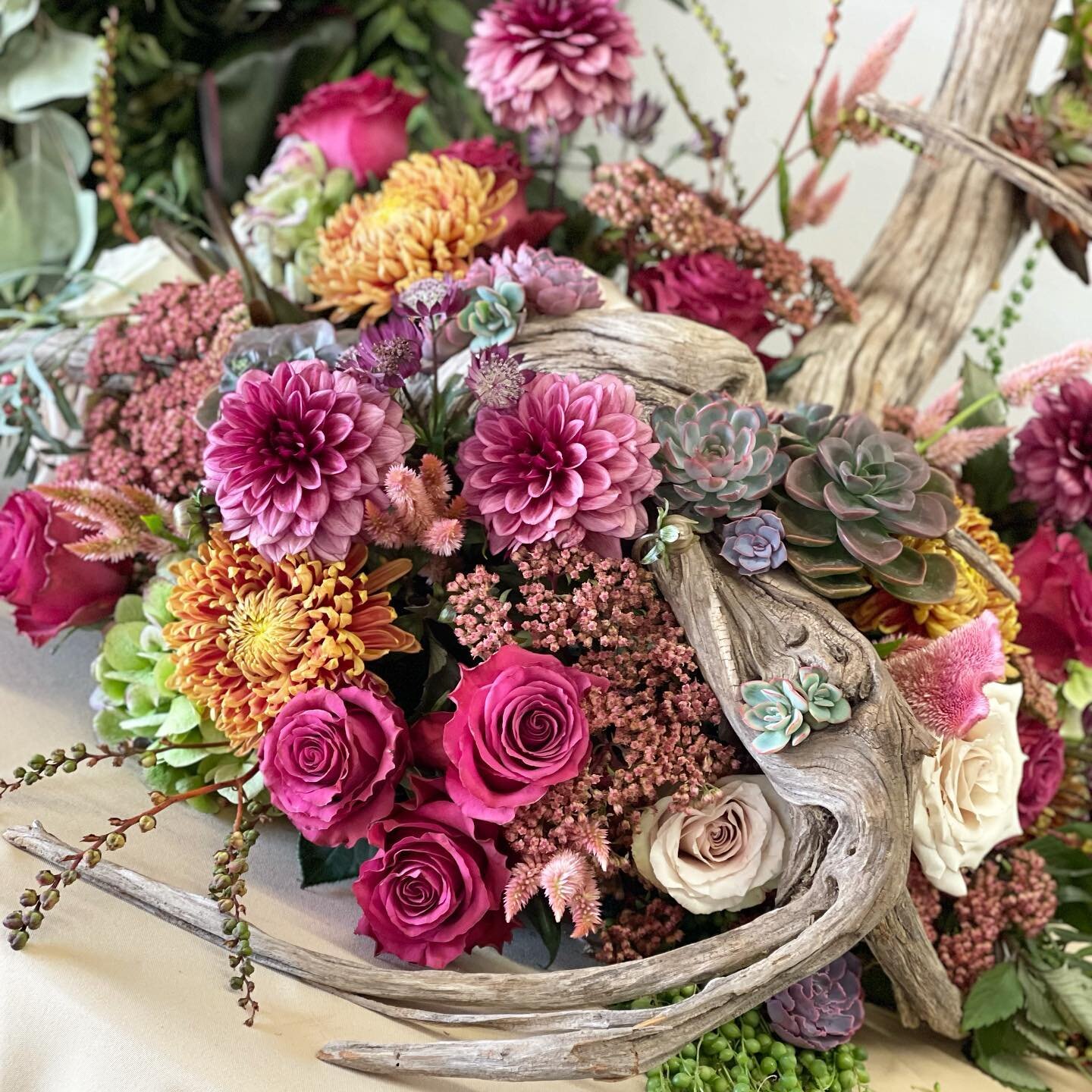 Amazing design inspiration from @aprilcollins997 for the @florasourcekansascity open house!! Flowers include disbuds in gold, beautiful purple roses, locally grown dahlias, celosia, sedum, crocosmia, pepperberry, and a selection of succulents in some