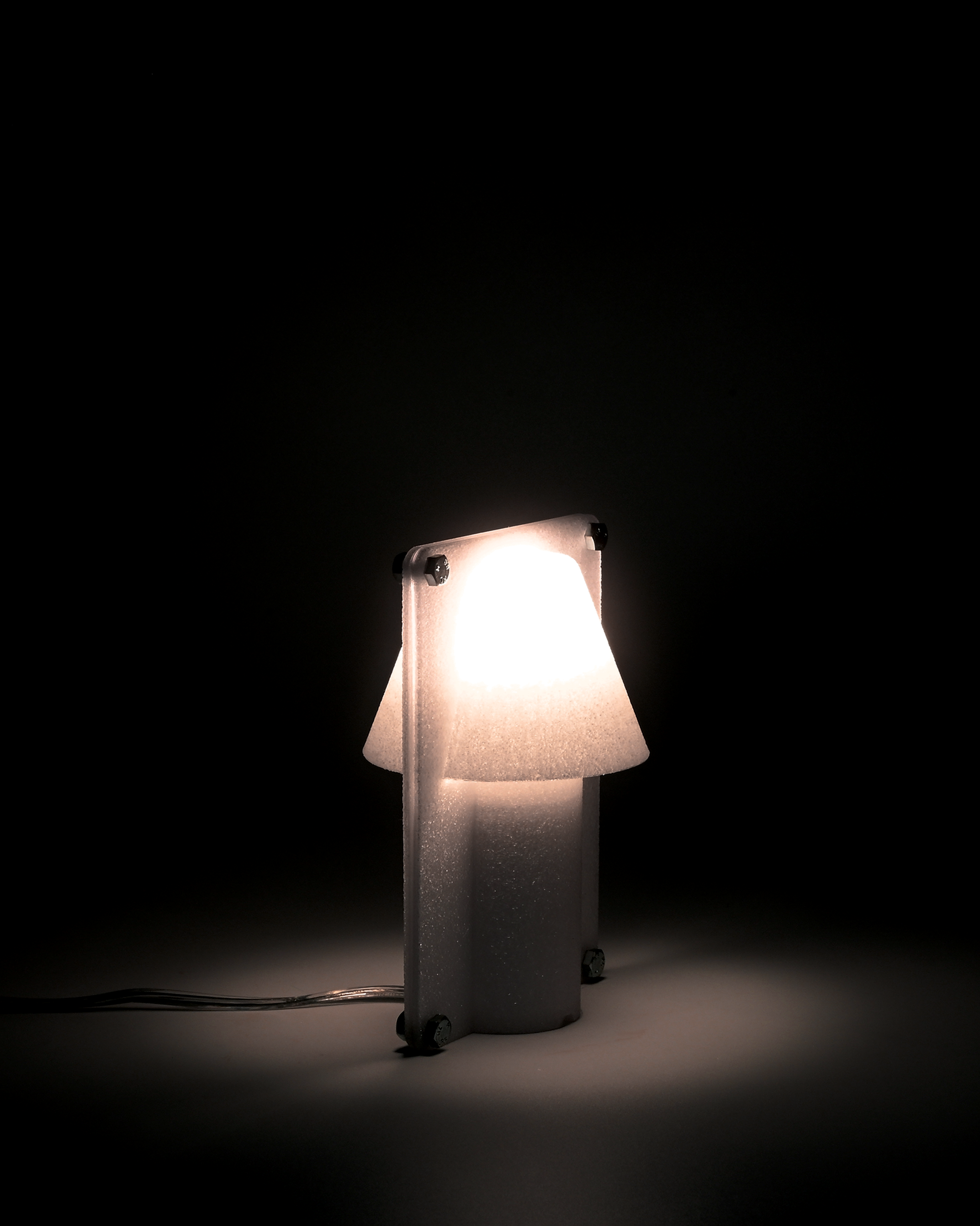 Unitlamp_Diag_Frost_Lit.png