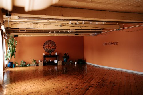 Banyan Tree Yoga, business photo 2