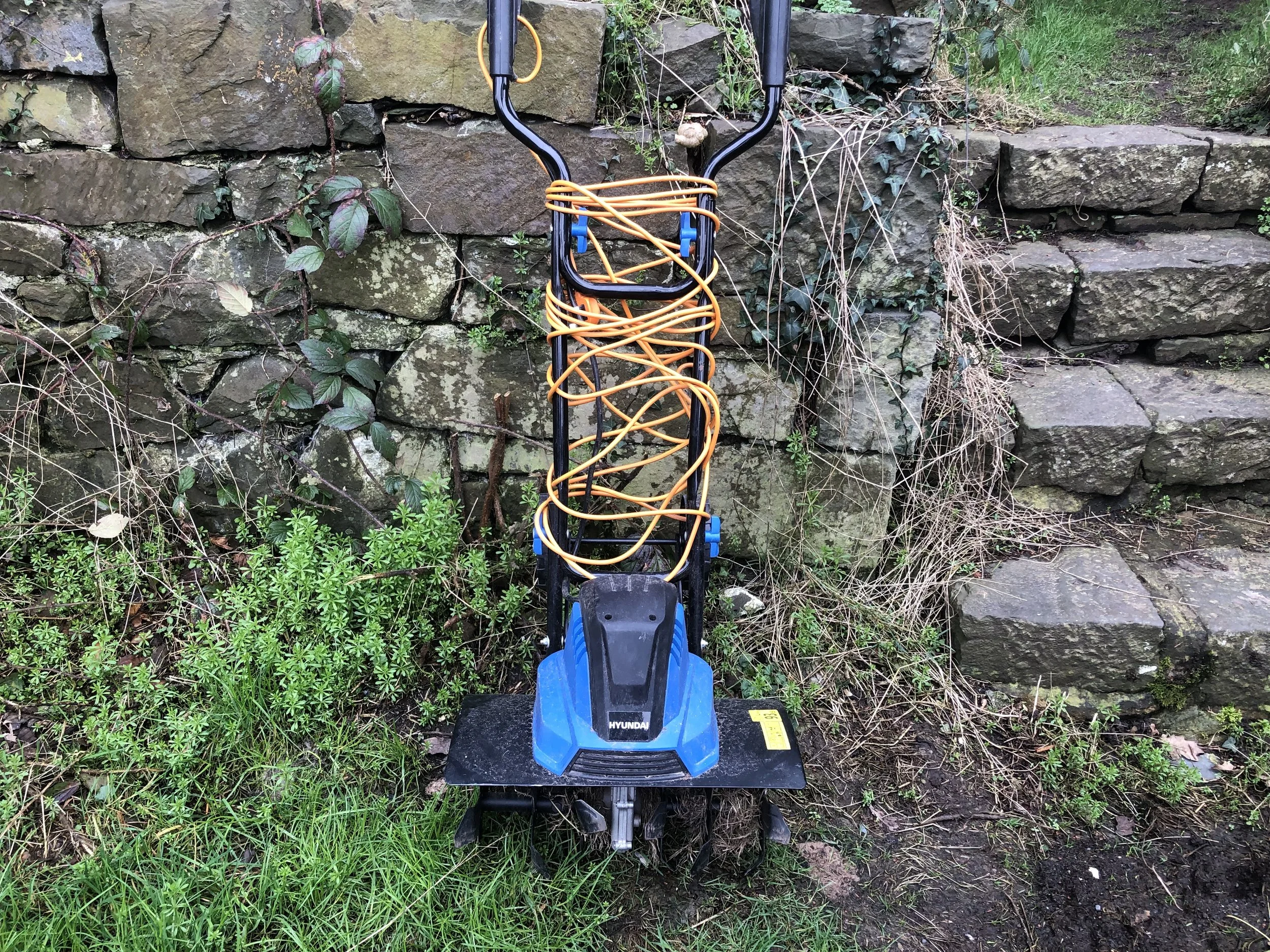 All the Team would like to thank Steve & Louisa Cox from Dyffryn6 Newtown for another wonderful donation of items for us to raise funds for Powys Pets In Need., thank you so much for your continued support. IF ANYONE IS INTERESTED IN ANY ITEMS PLEASE