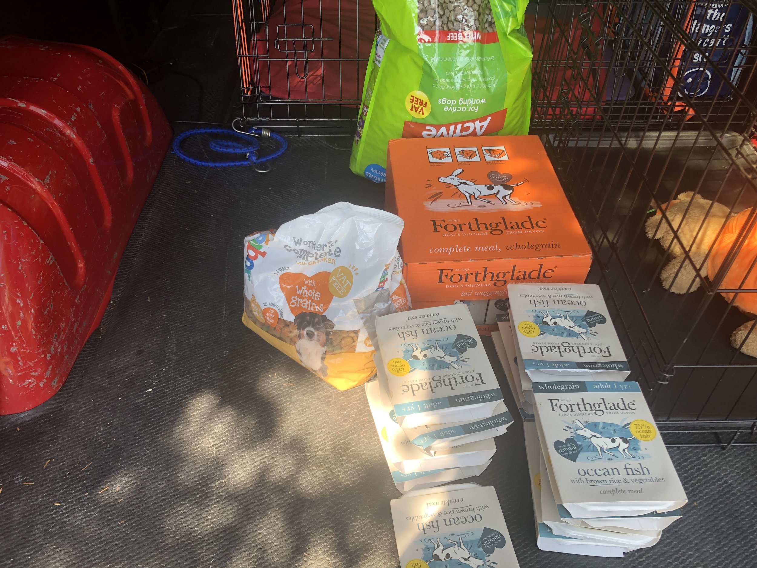 All the Team would like to thank Fran from Welshpool for this brilliant donation of pet food