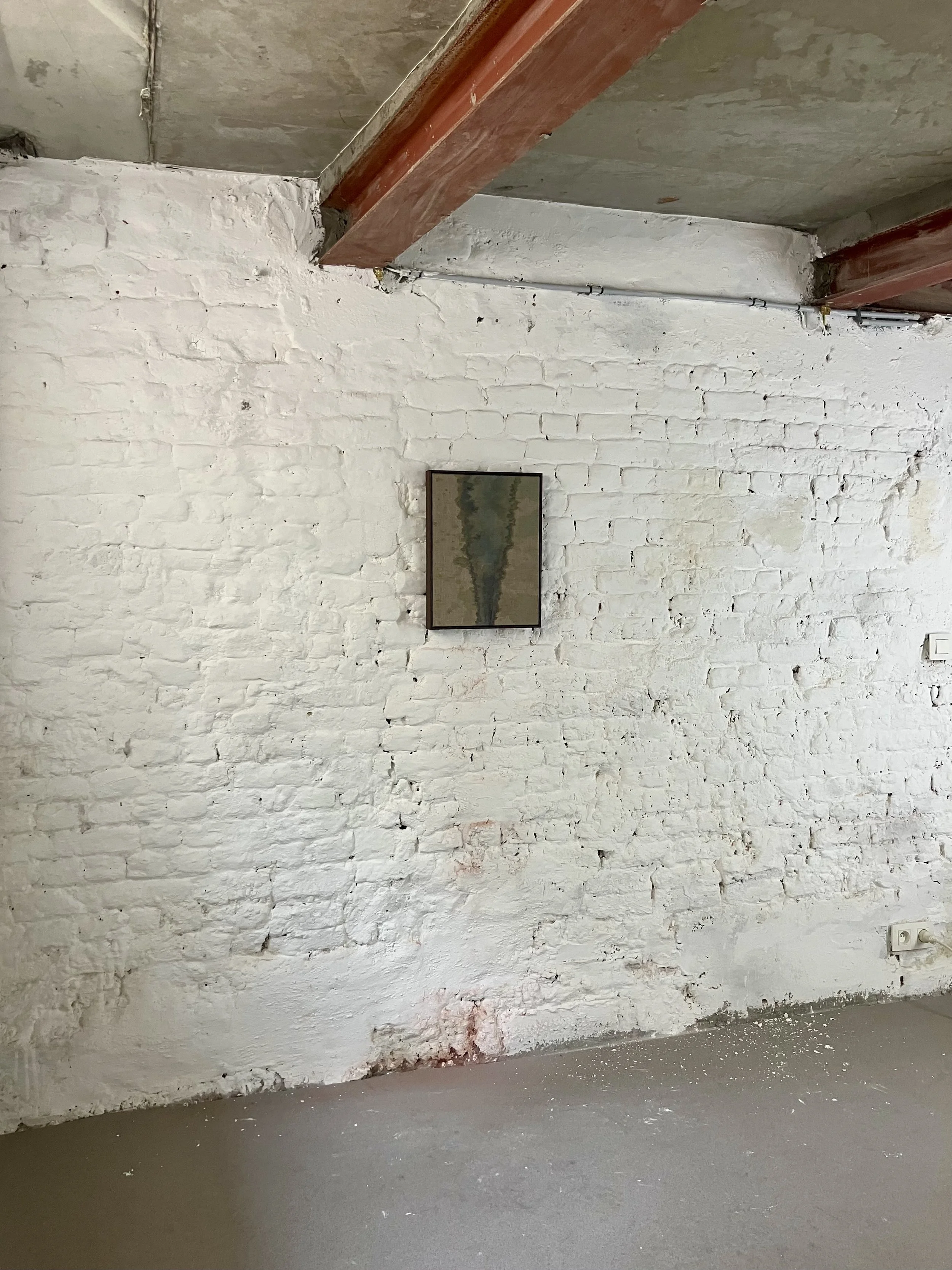 Glenn_Sanders_2025_Exhibition view MANUAL @ SUPERDEALS Brussels_42x32cm.jpeg