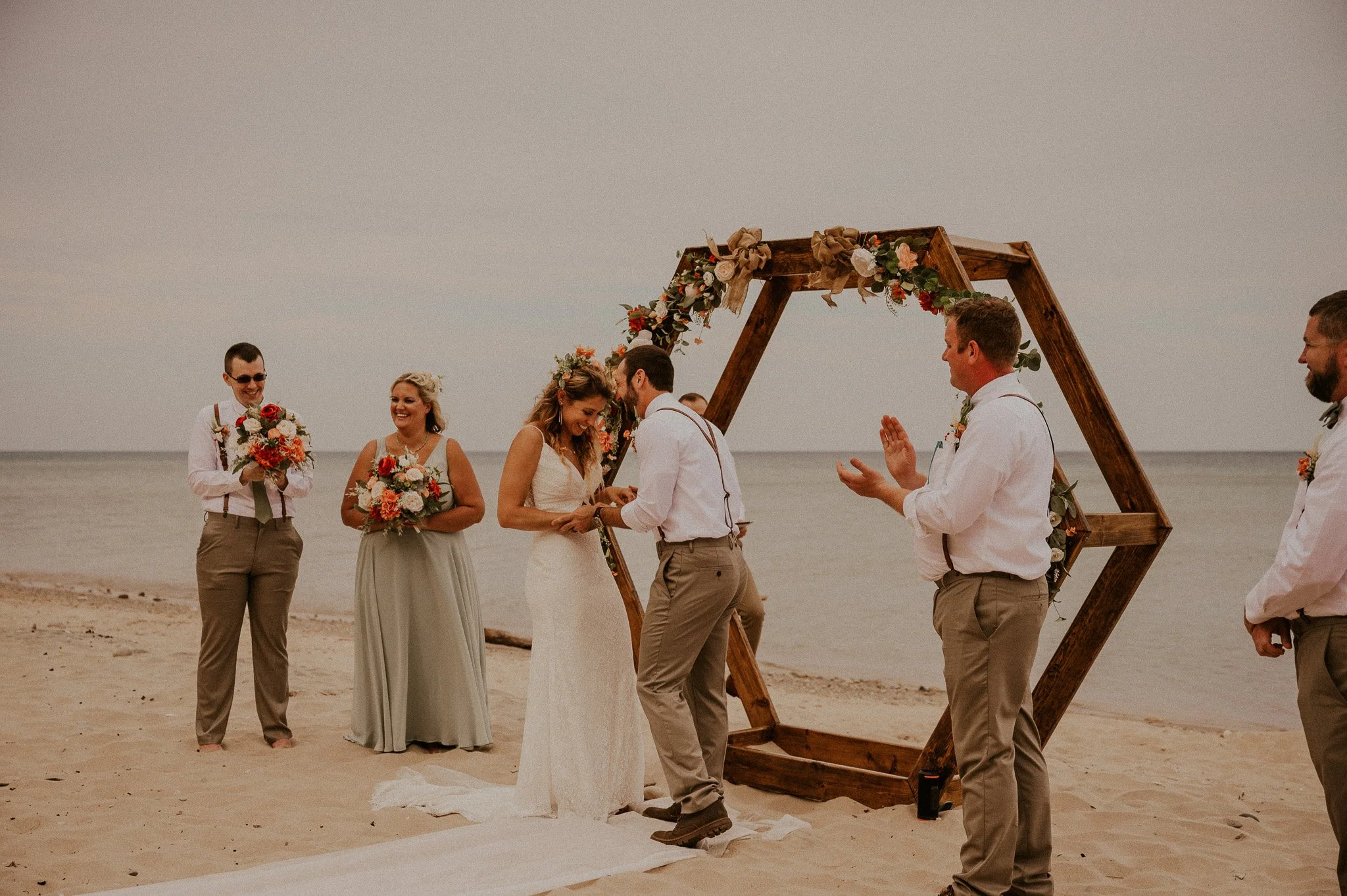 sleeping bear dunes jeep elopement